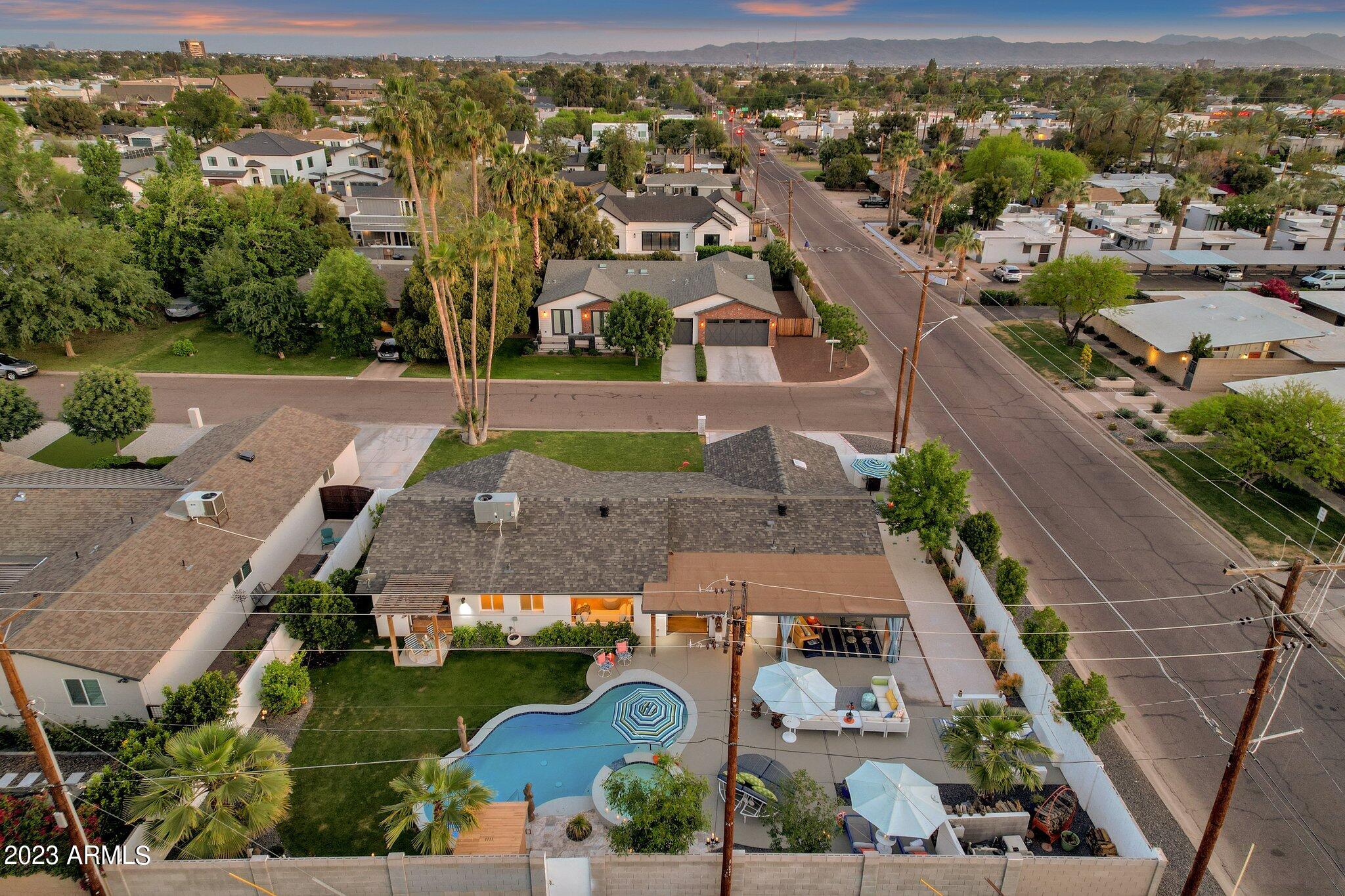 3802 E HEATHERBRAE Drive