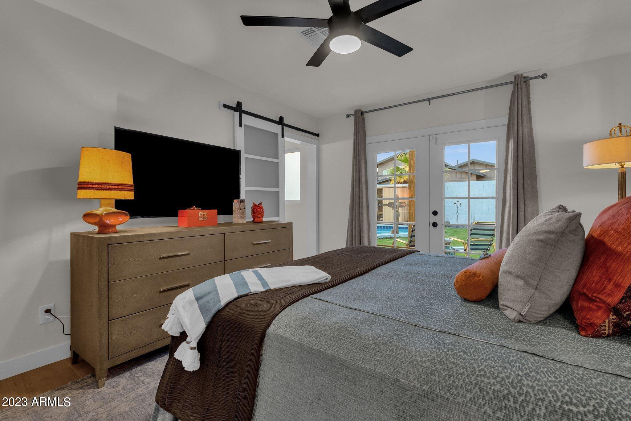 3802 E HEATHERBRAE Drive