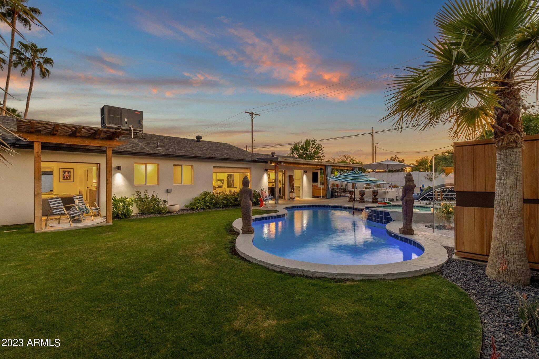 3802 E HEATHERBRAE Drive