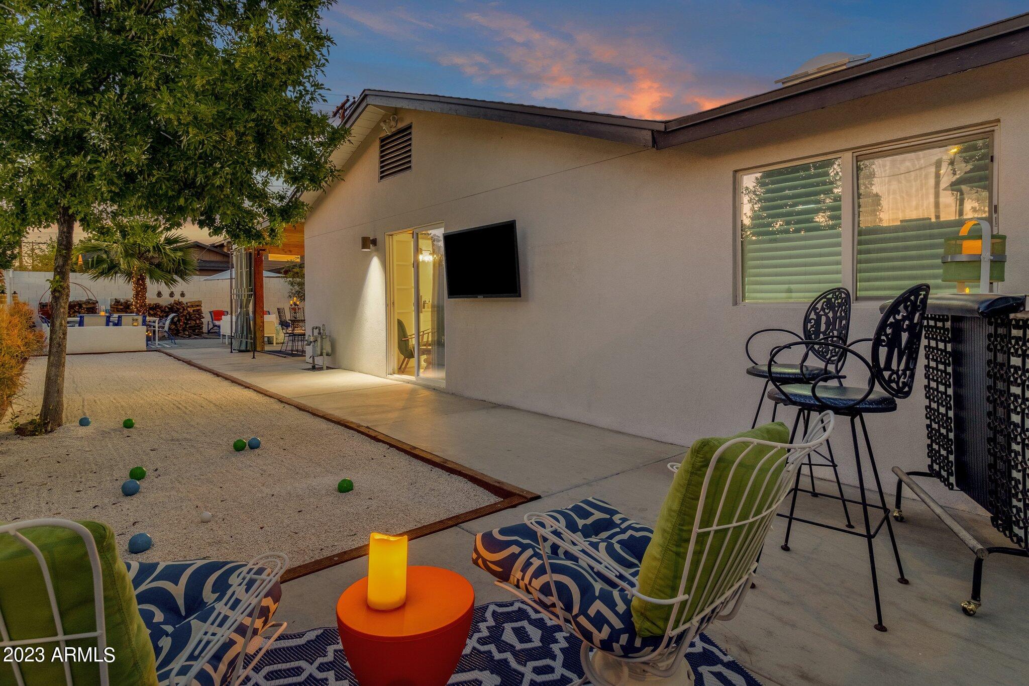 3802 E HEATHERBRAE Drive