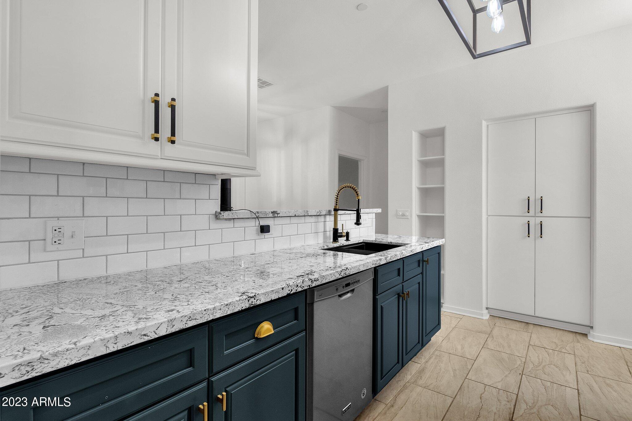 9550 E THUNDERBIRD Road # 203