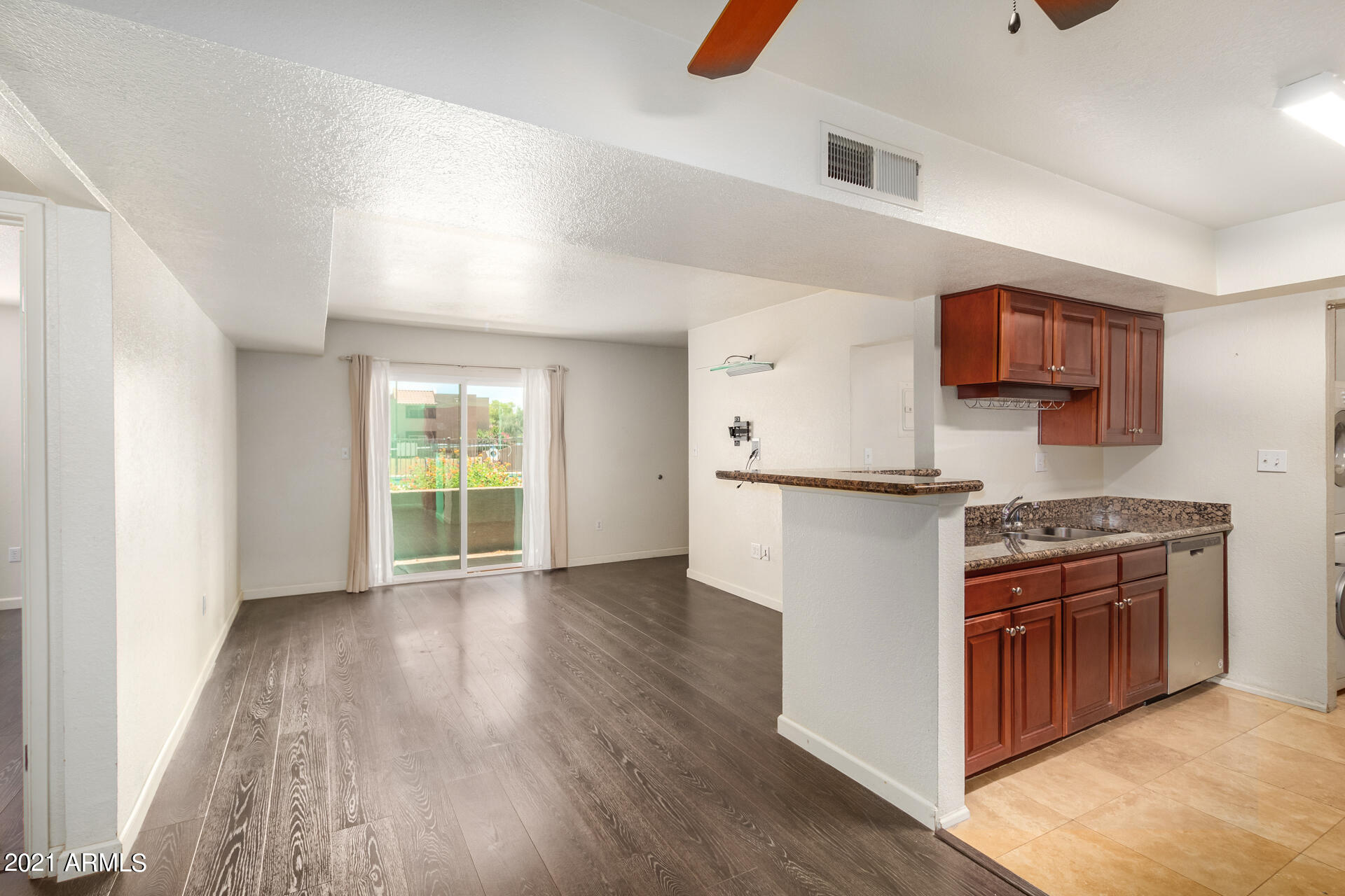 5877 N GRANITE REEF Road # 1162