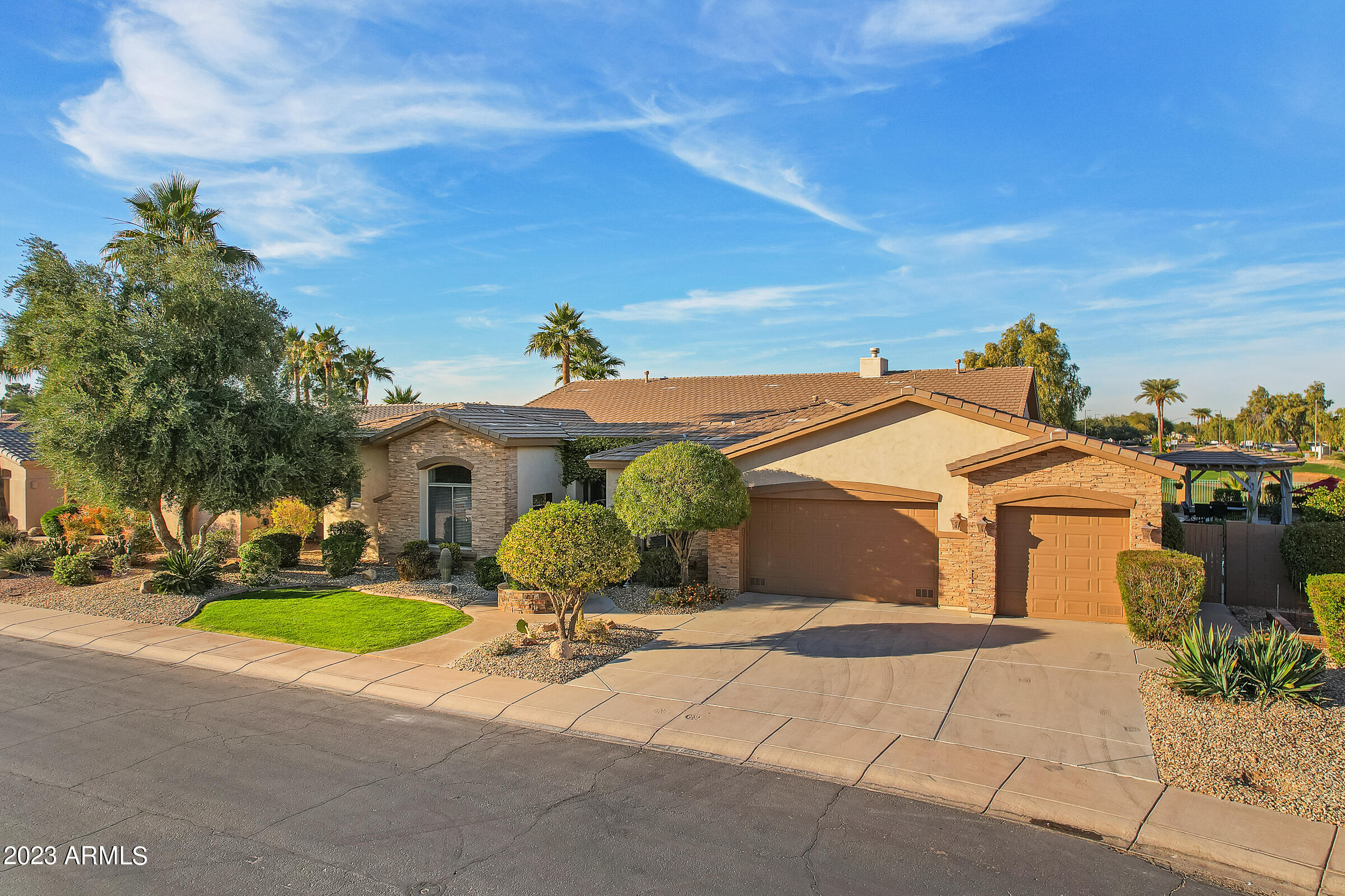 13530 W FAIRWAY Loop N