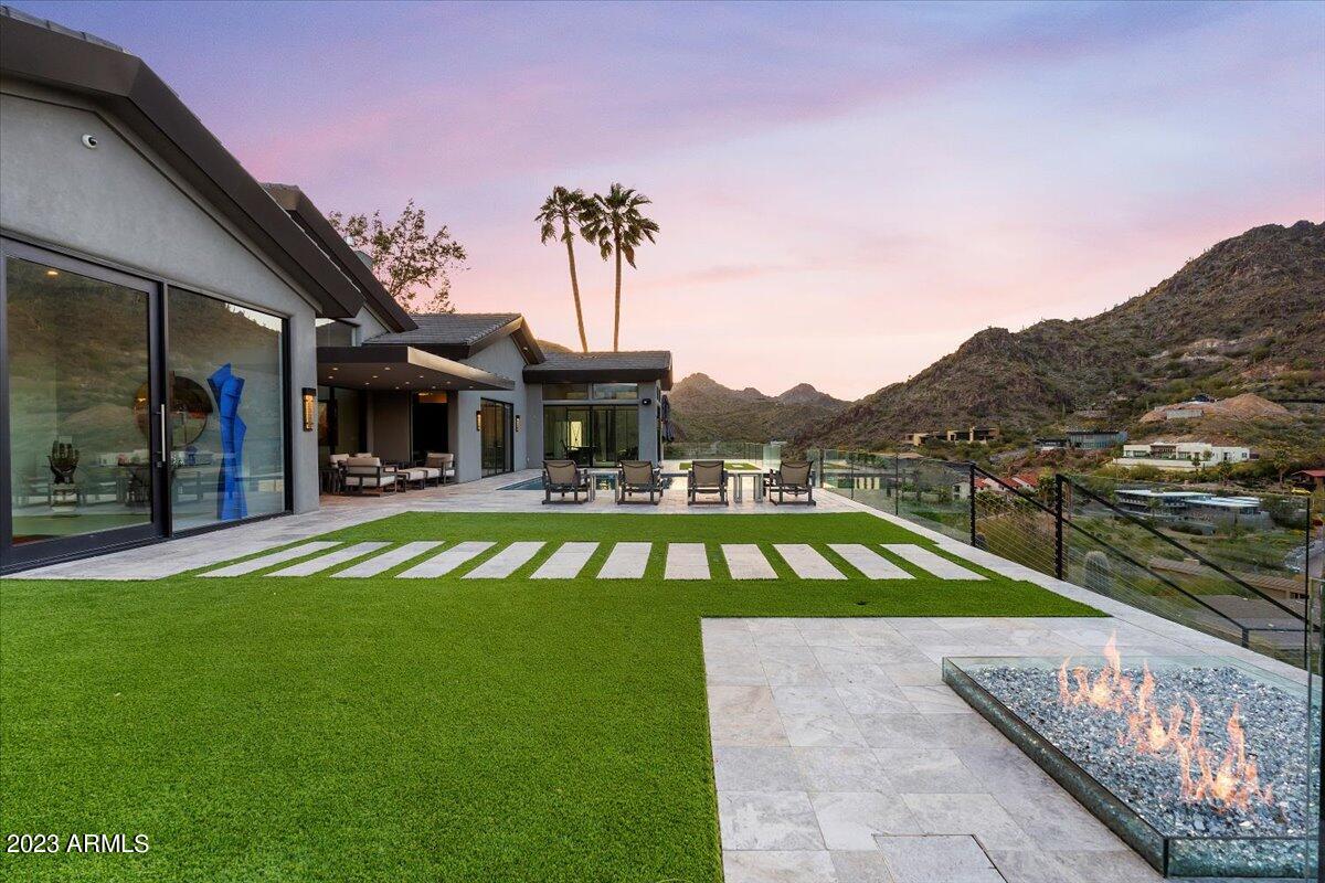 4129 E SANDY MOUNTAIN Road