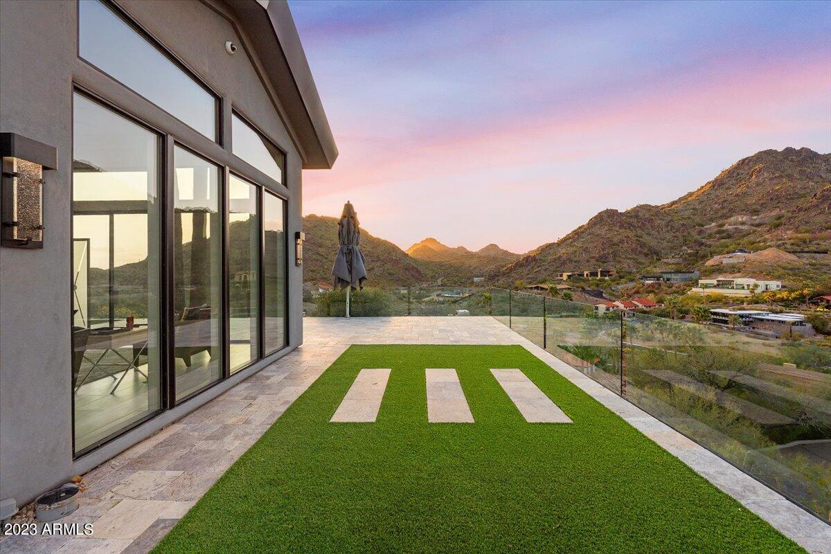 4129 E SANDY MOUNTAIN Road