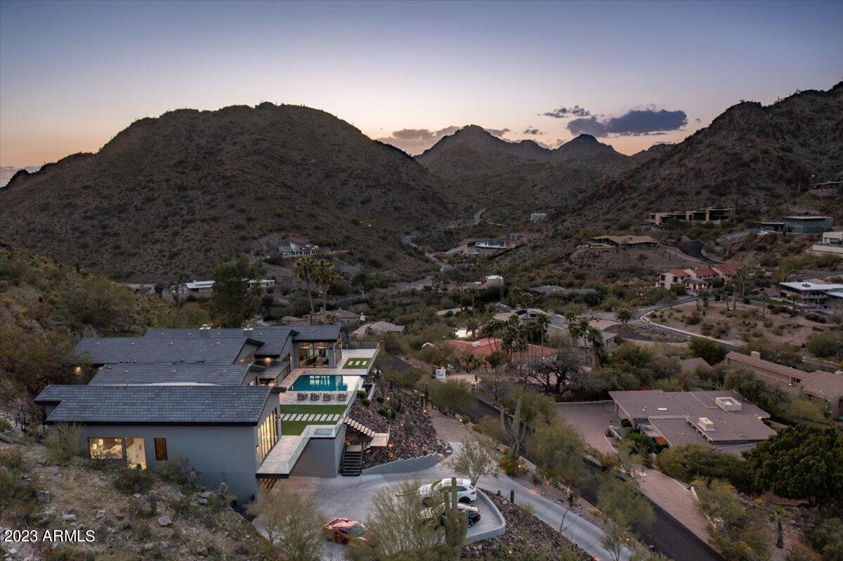 4129 E SANDY MOUNTAIN Road