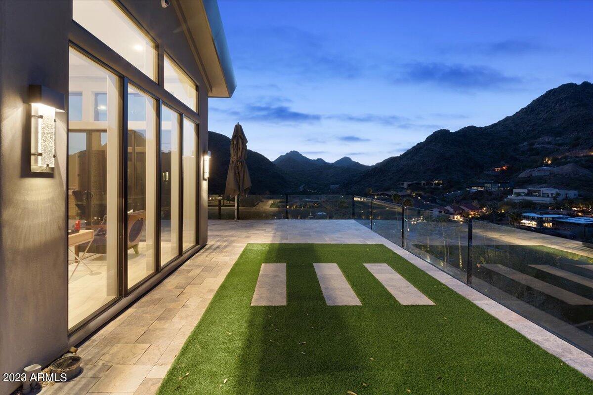4129 E SANDY MOUNTAIN Road