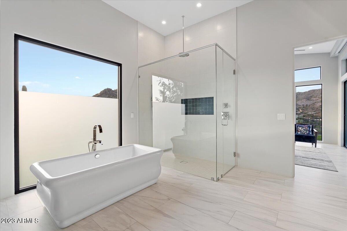 4129 E SANDY MOUNTAIN Road