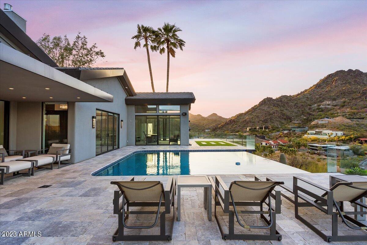 4129 E SANDY MOUNTAIN Road