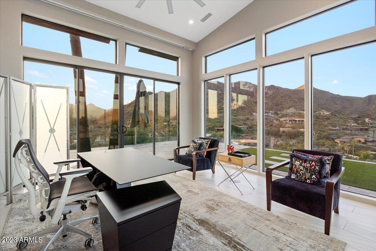 4129 E SANDY MOUNTAIN Road