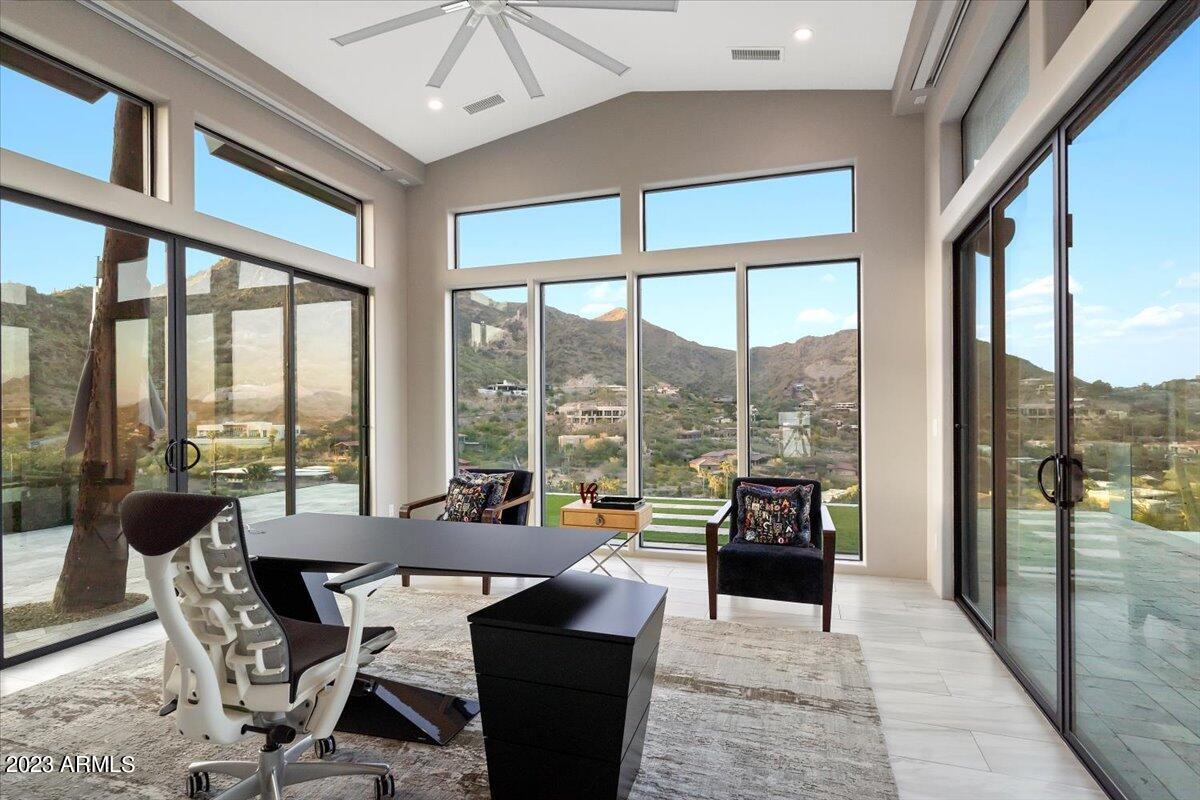 4129 E SANDY MOUNTAIN Road