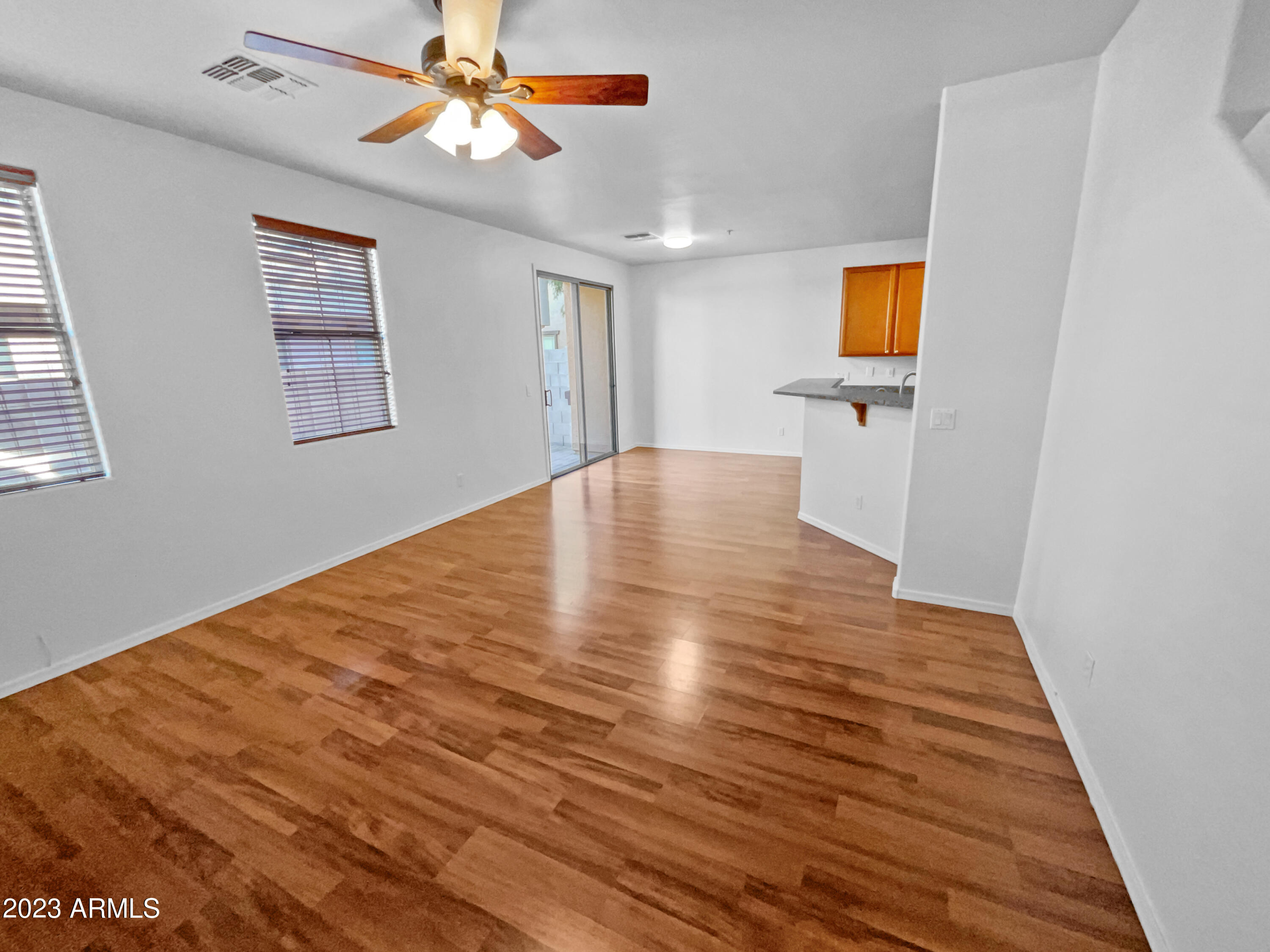 7521 S 30TH Terrace