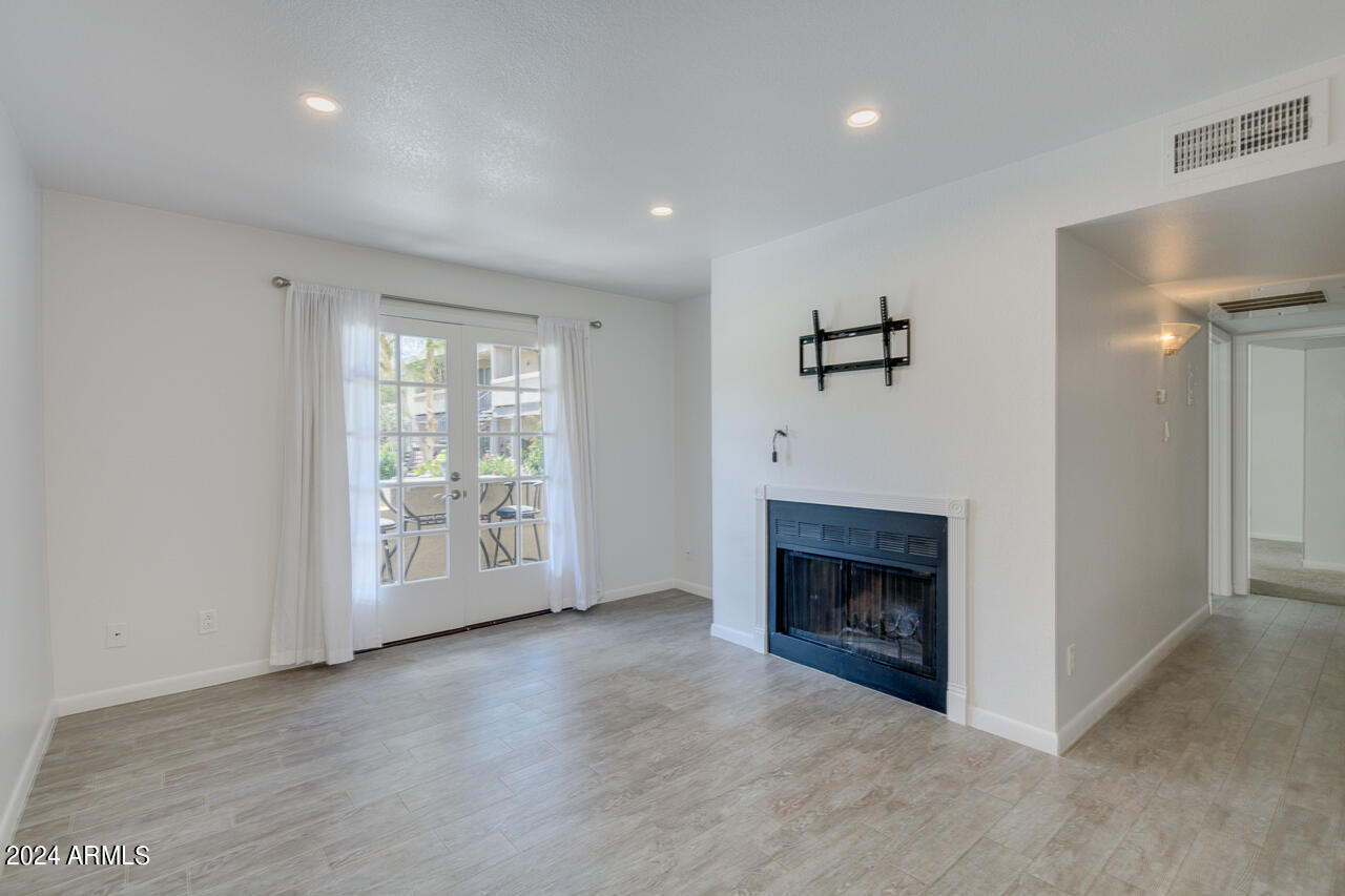 5995 N 78th Street # 1104