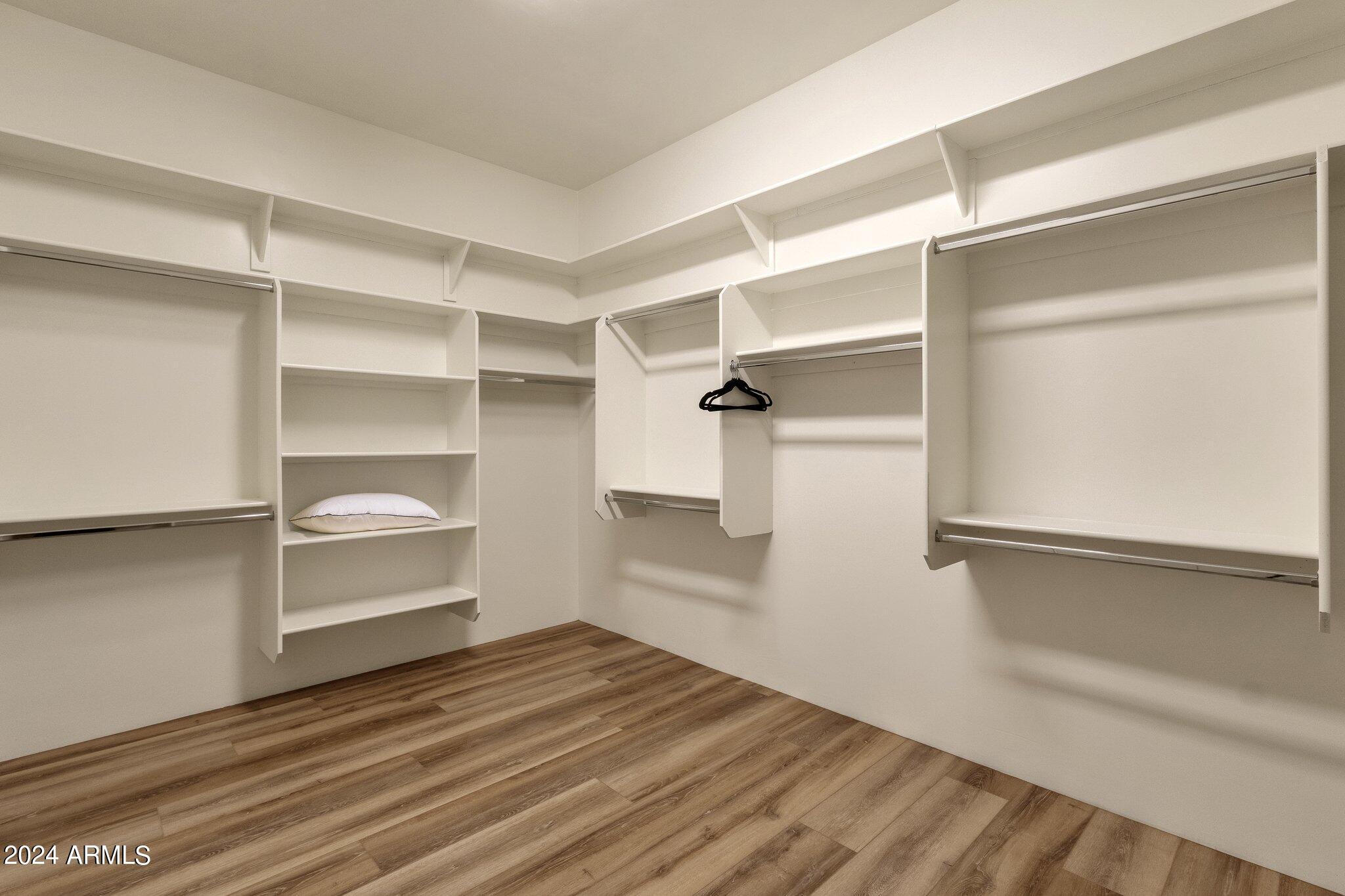 17524 E WHITETHORN Drive