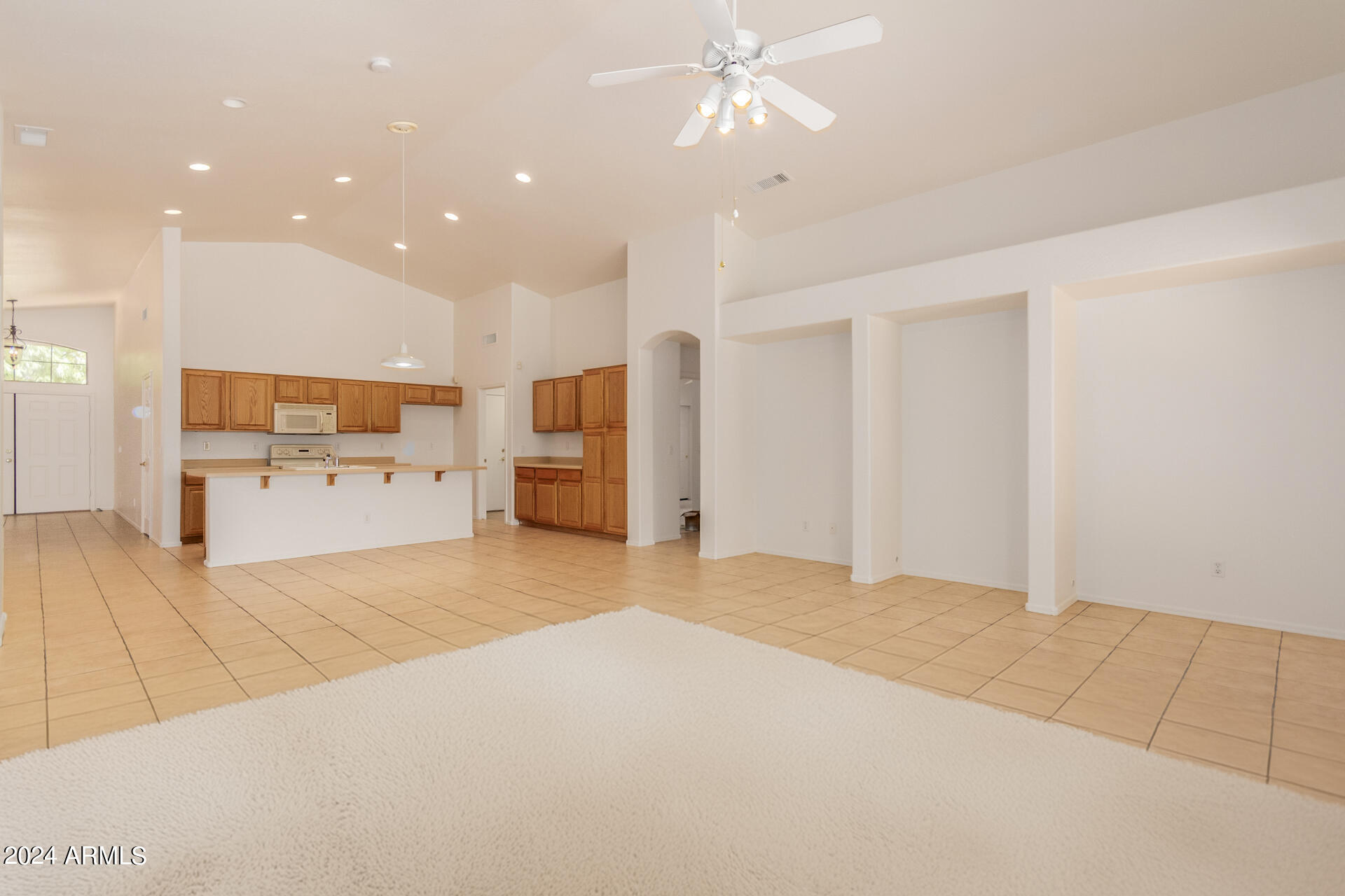 13335 W LISBON Lane