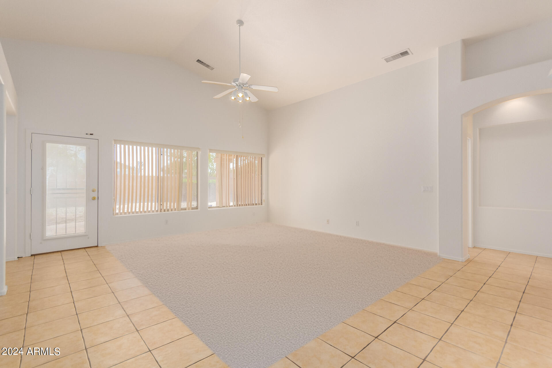 13335 W LISBON Lane