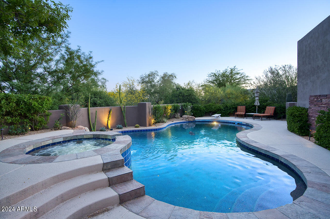 9290 E Thompson Peak Parkway # 444