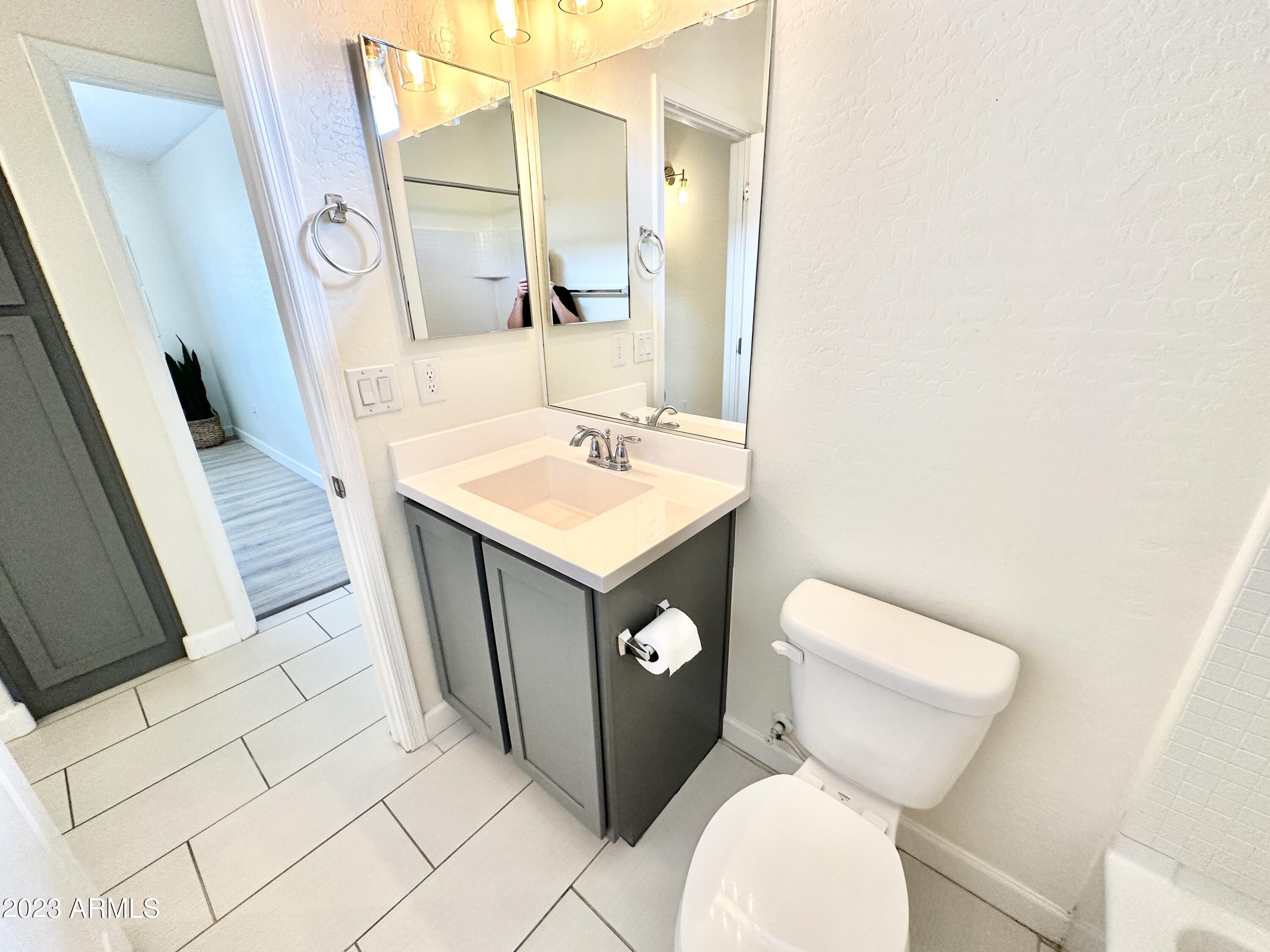 2150 W ALAMEDA Road # 2229
