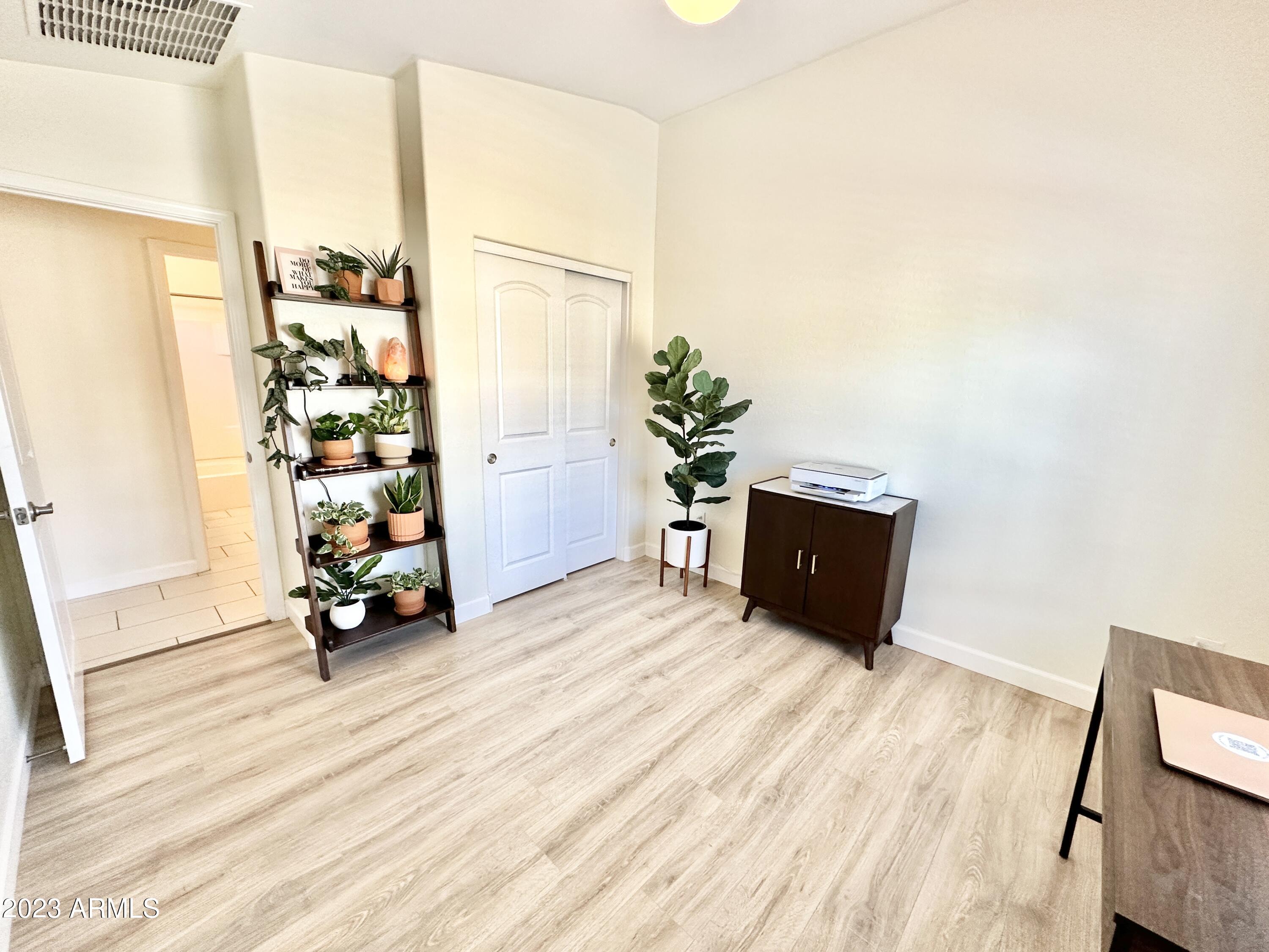 2150 W ALAMEDA Road # 2229