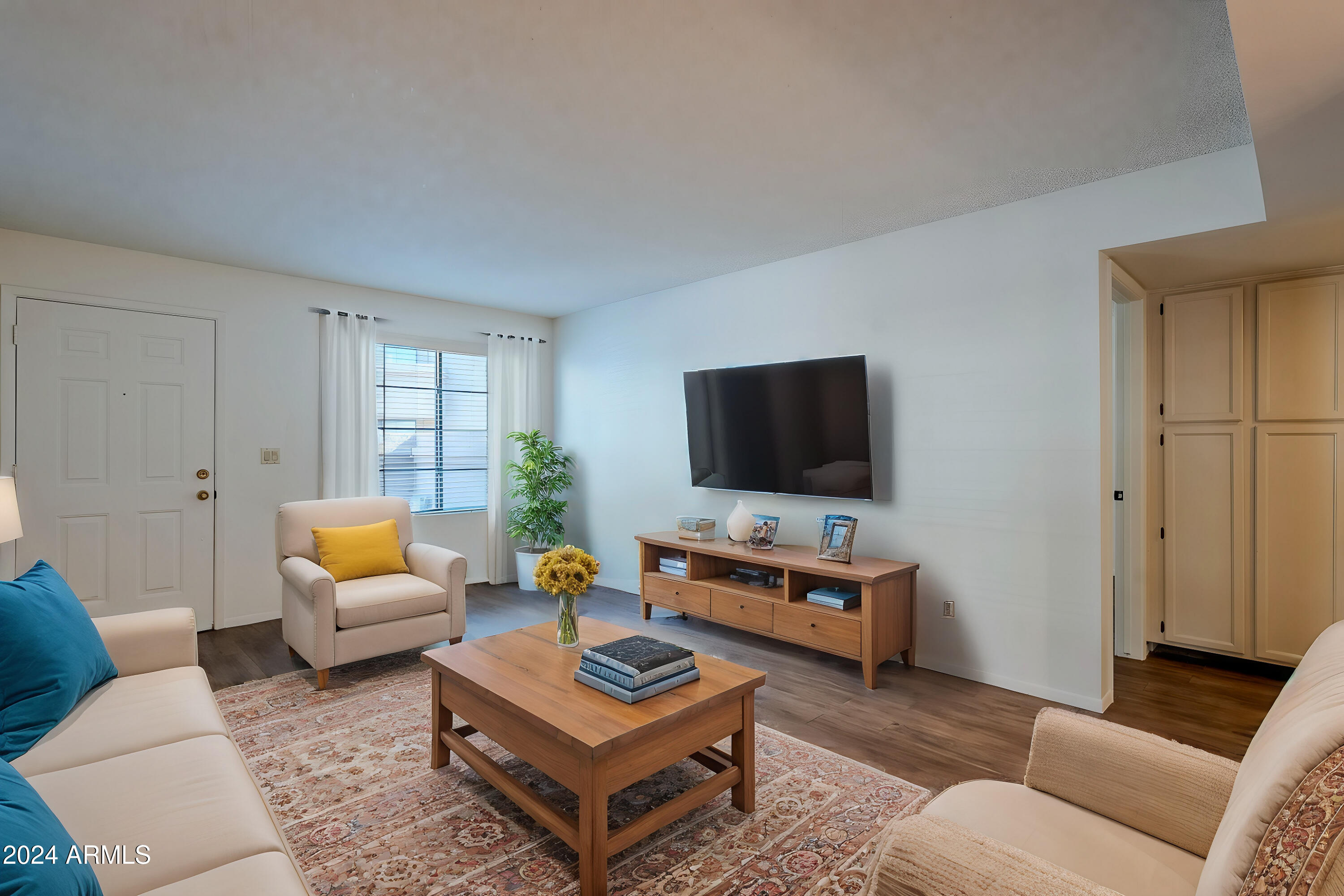 925 N COLLEGE Avenue # G127