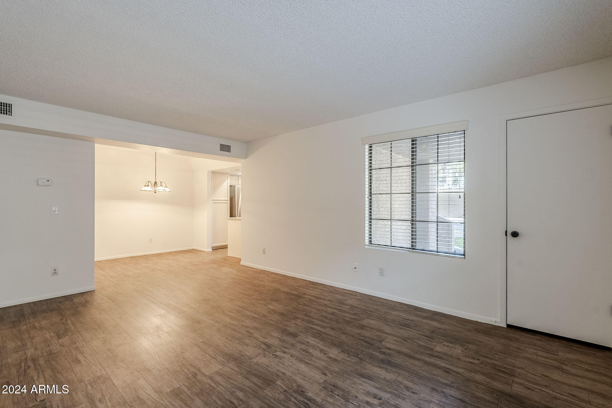 925 N COLLEGE Avenue # G127