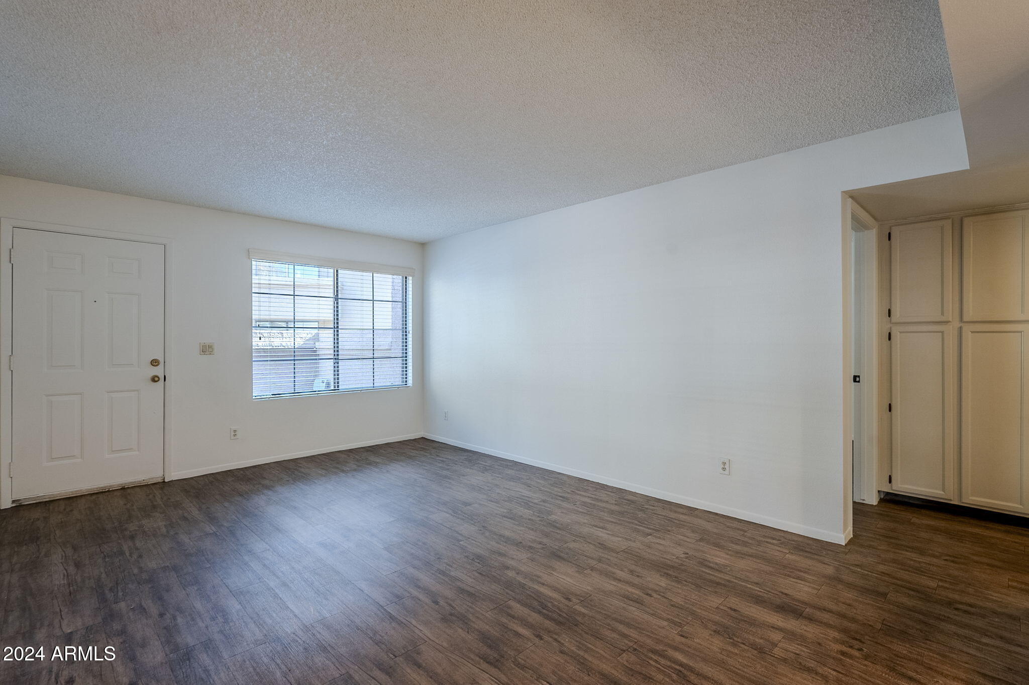 925 N COLLEGE Avenue # G127