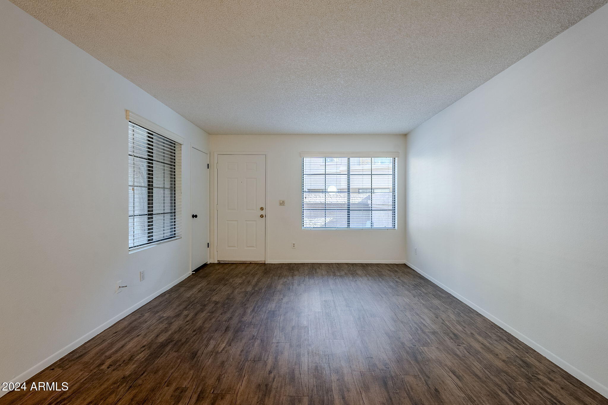 925 N COLLEGE Avenue # G127