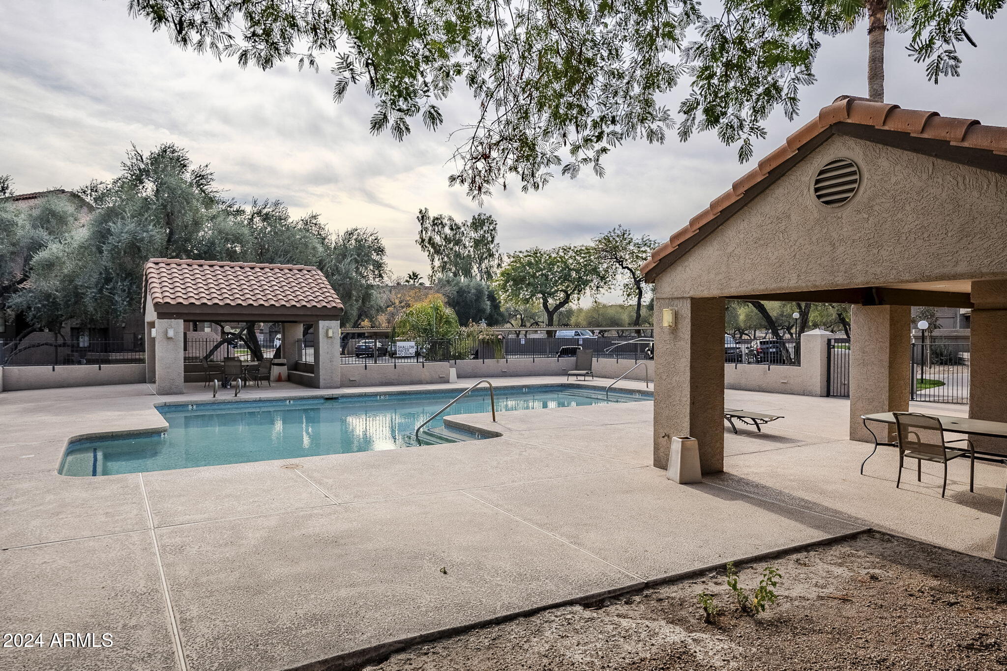 925 N COLLEGE Avenue # G127