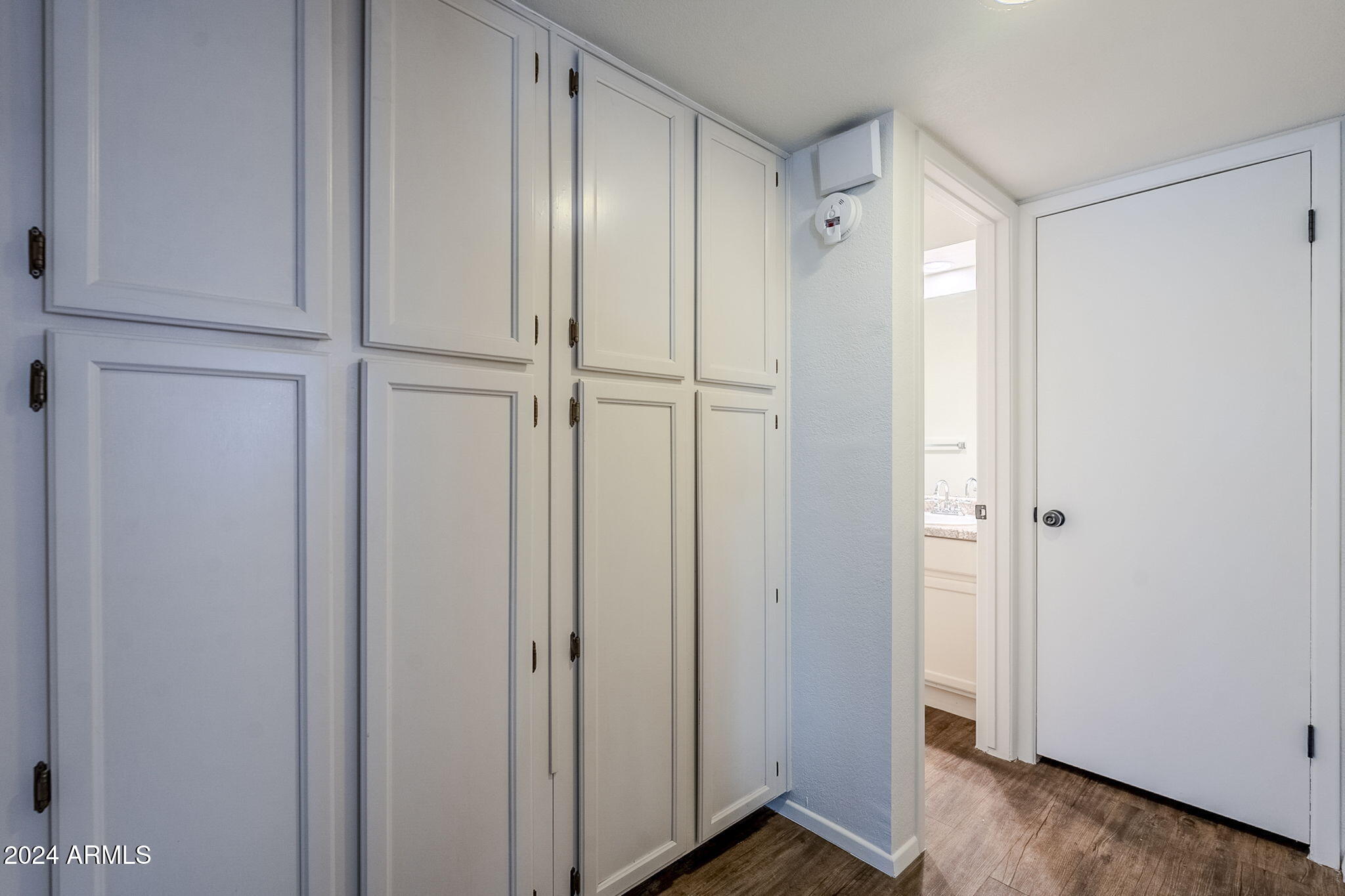 925 N COLLEGE Avenue # G127