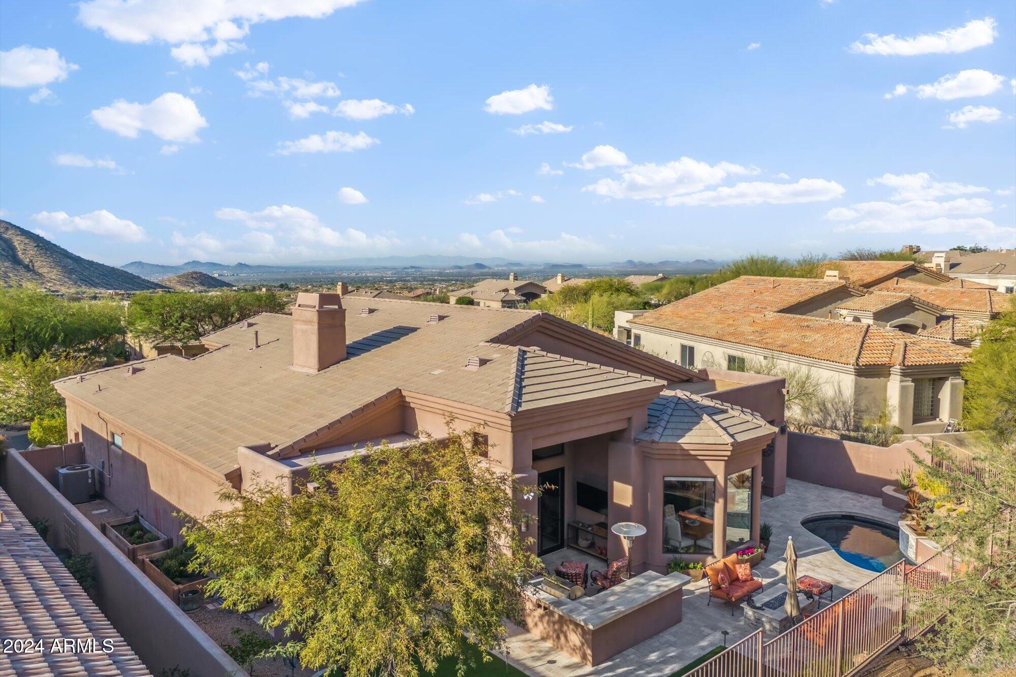 11132 E JUAN TABO Road