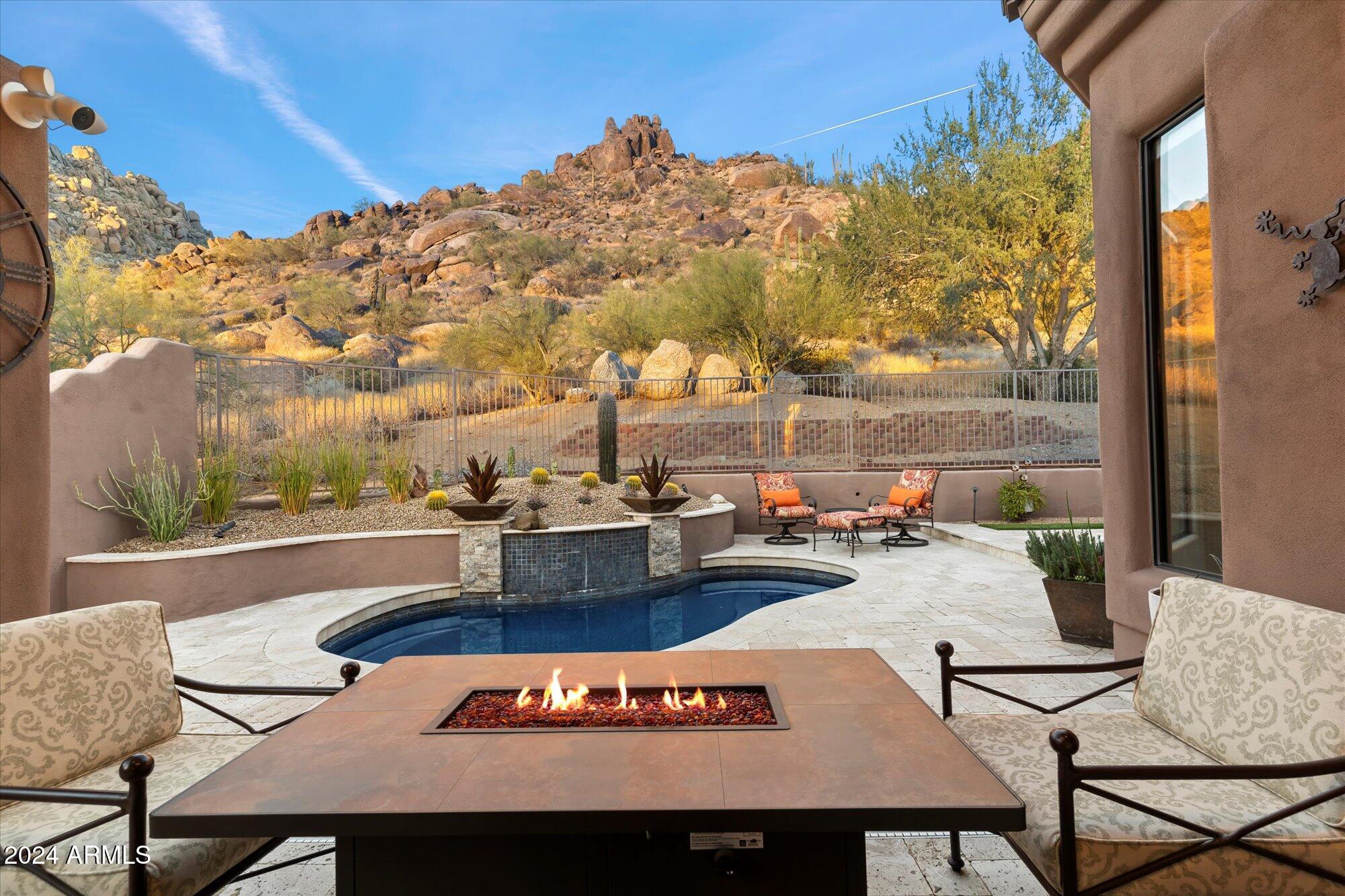 11132 E JUAN TABO Road