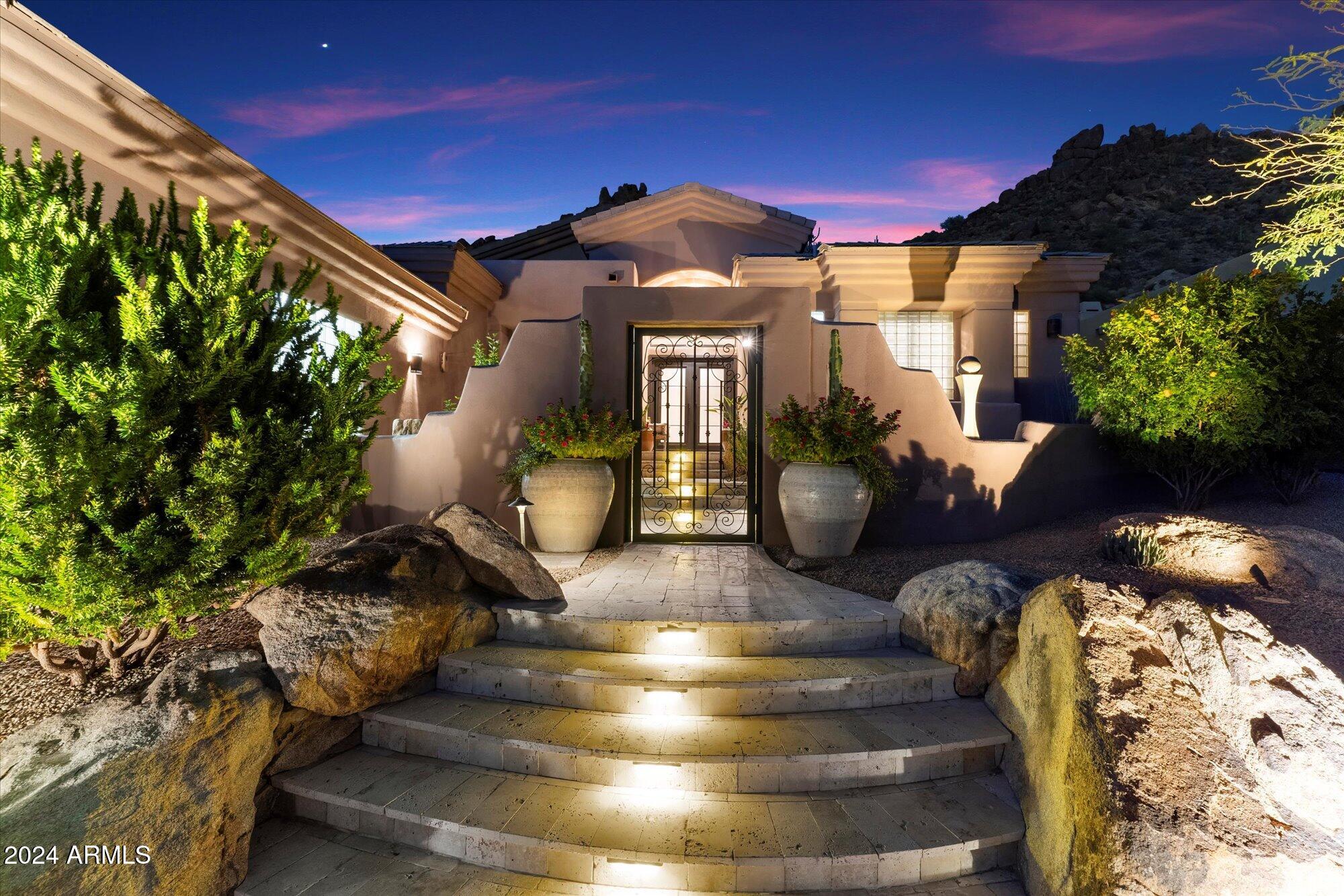 11132 E JUAN TABO Road