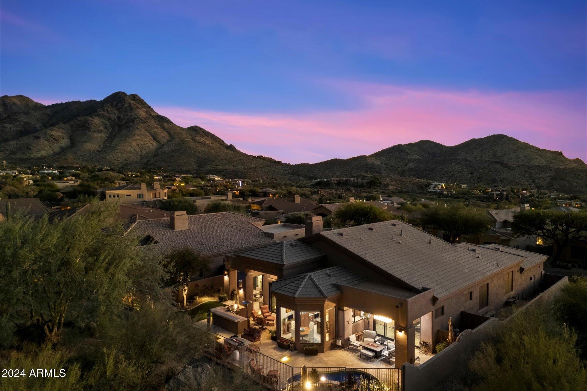 11132 E JUAN TABO Road