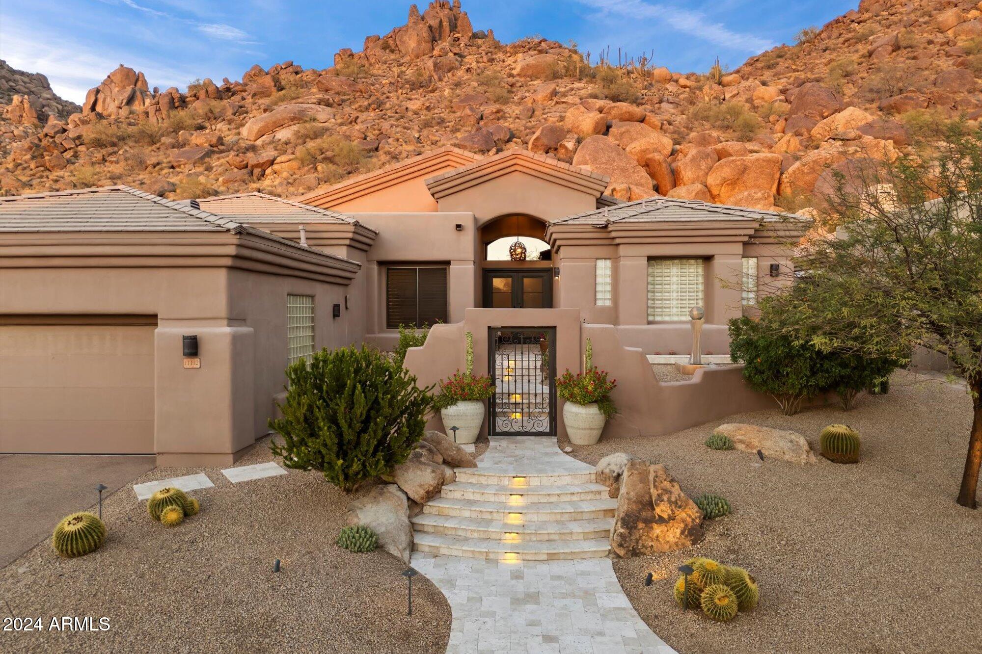 11132 E JUAN TABO Road