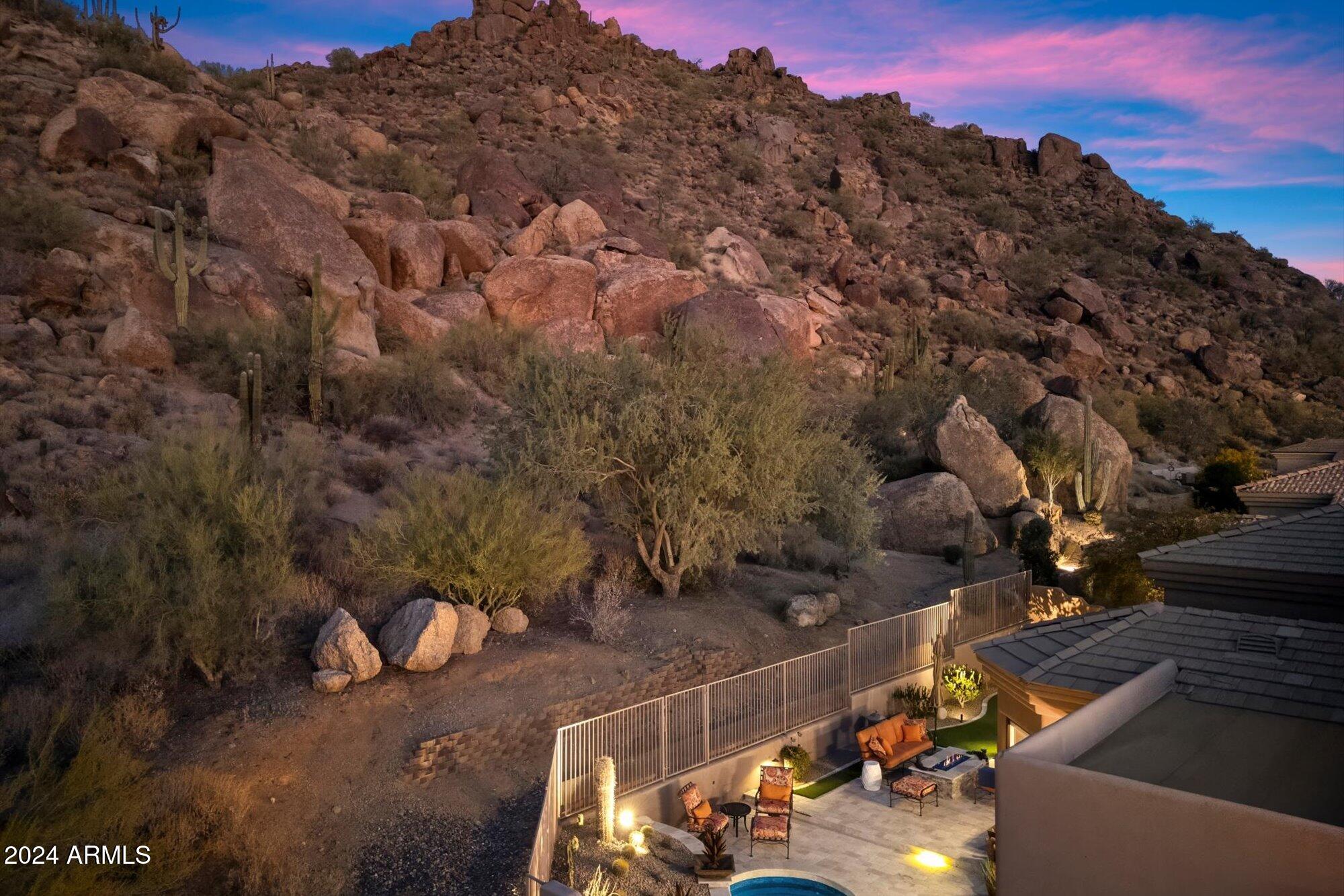 11132 E JUAN TABO Road