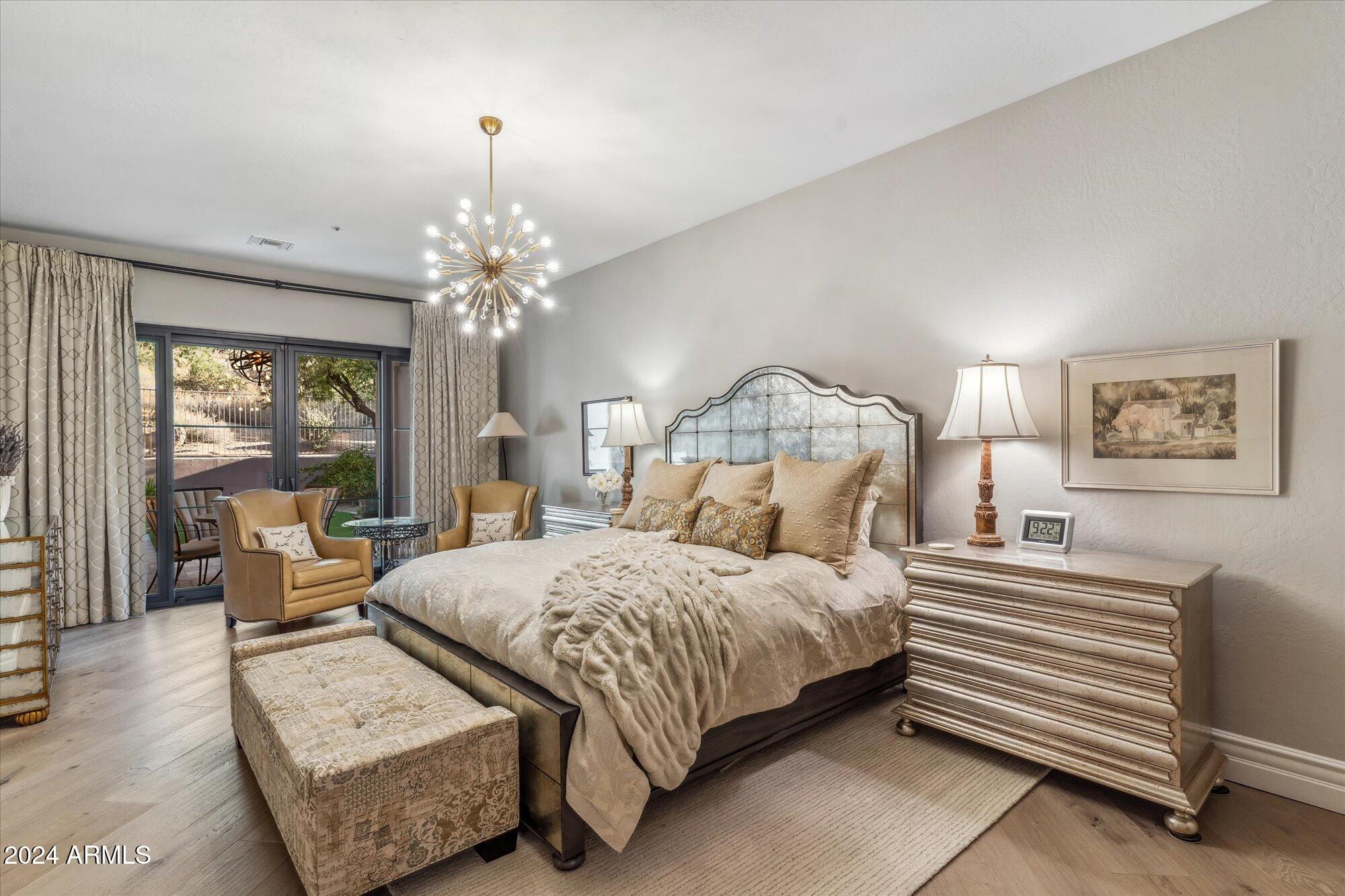 11132 E JUAN TABO Road