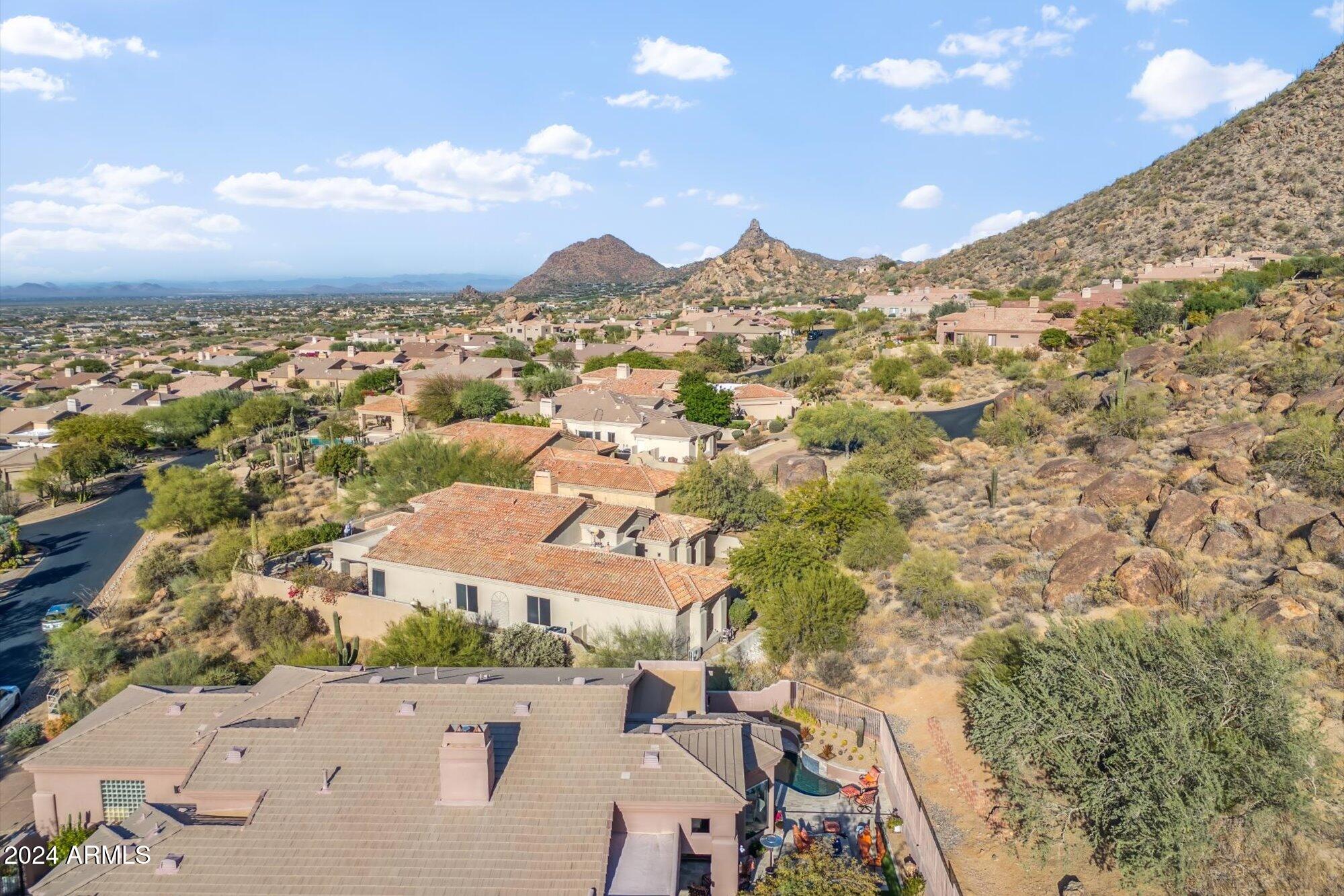 11132 E JUAN TABO Road