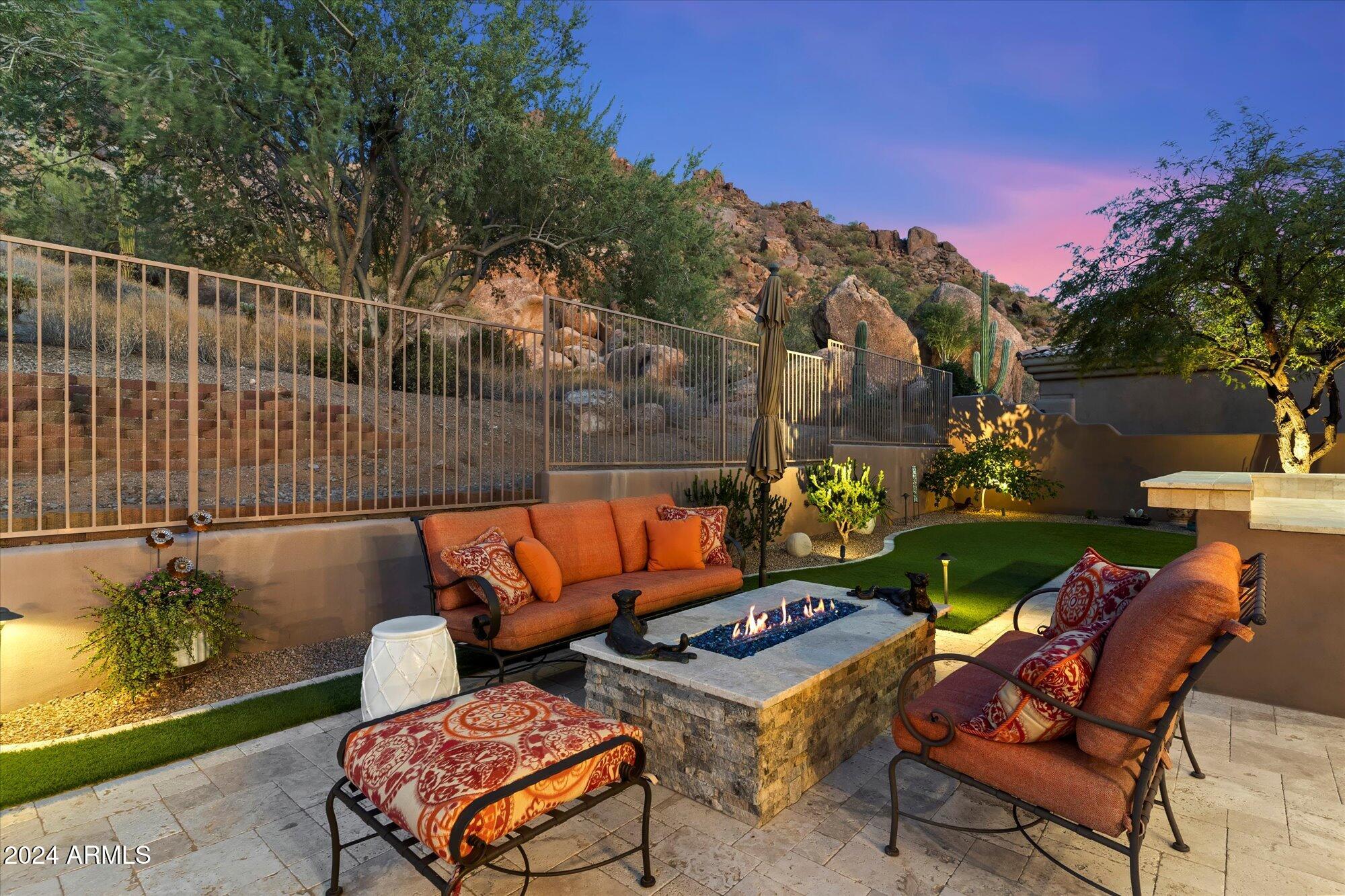 11132 E JUAN TABO Road