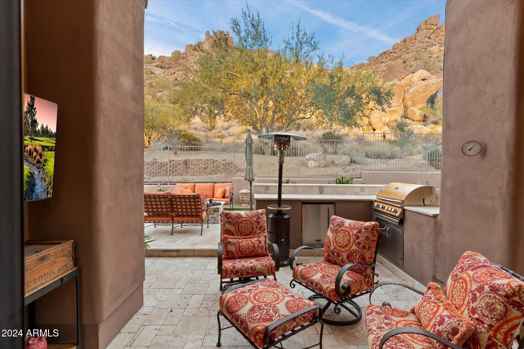 11132 E JUAN TABO Road