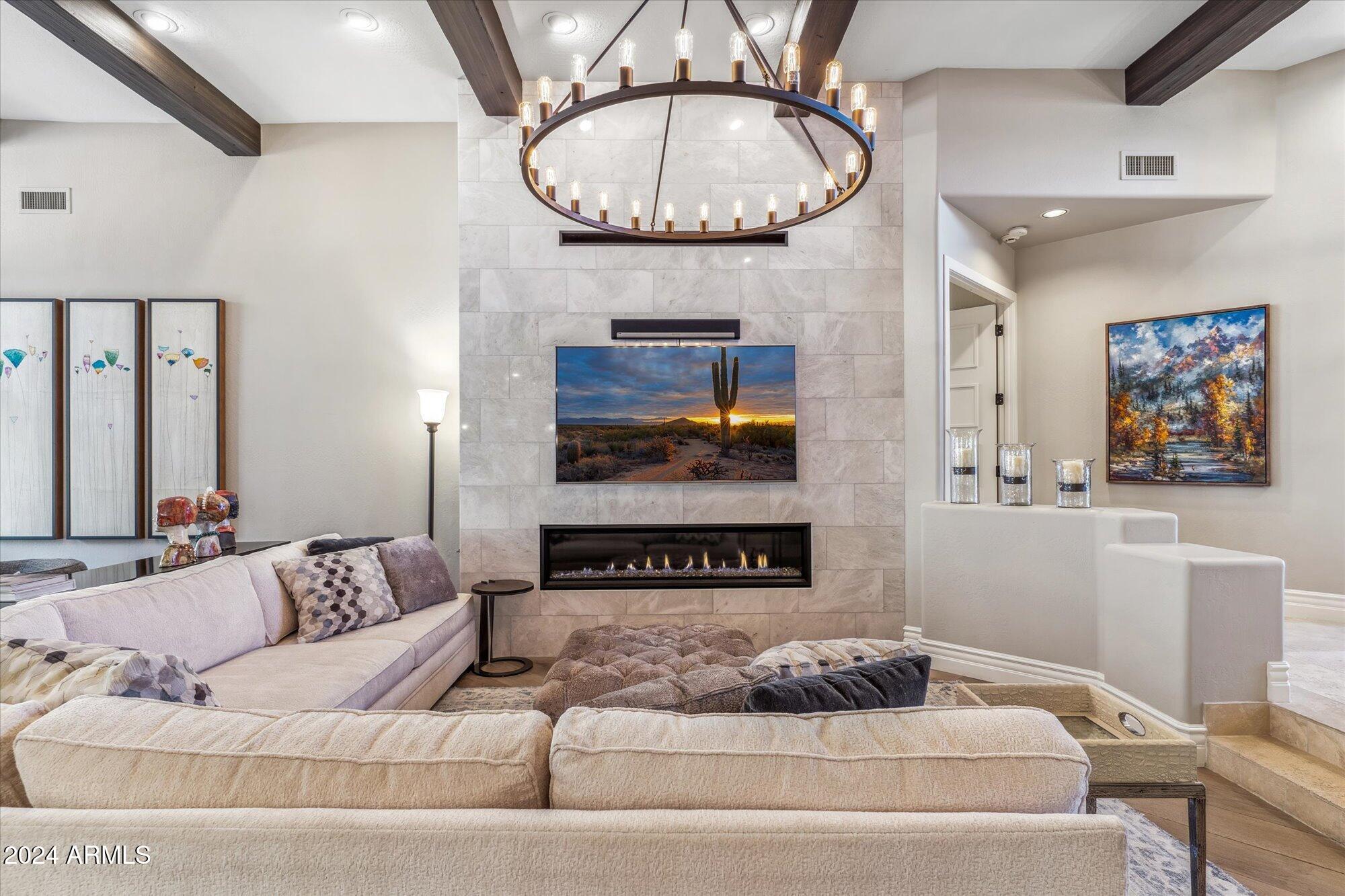 11132 E JUAN TABO Road