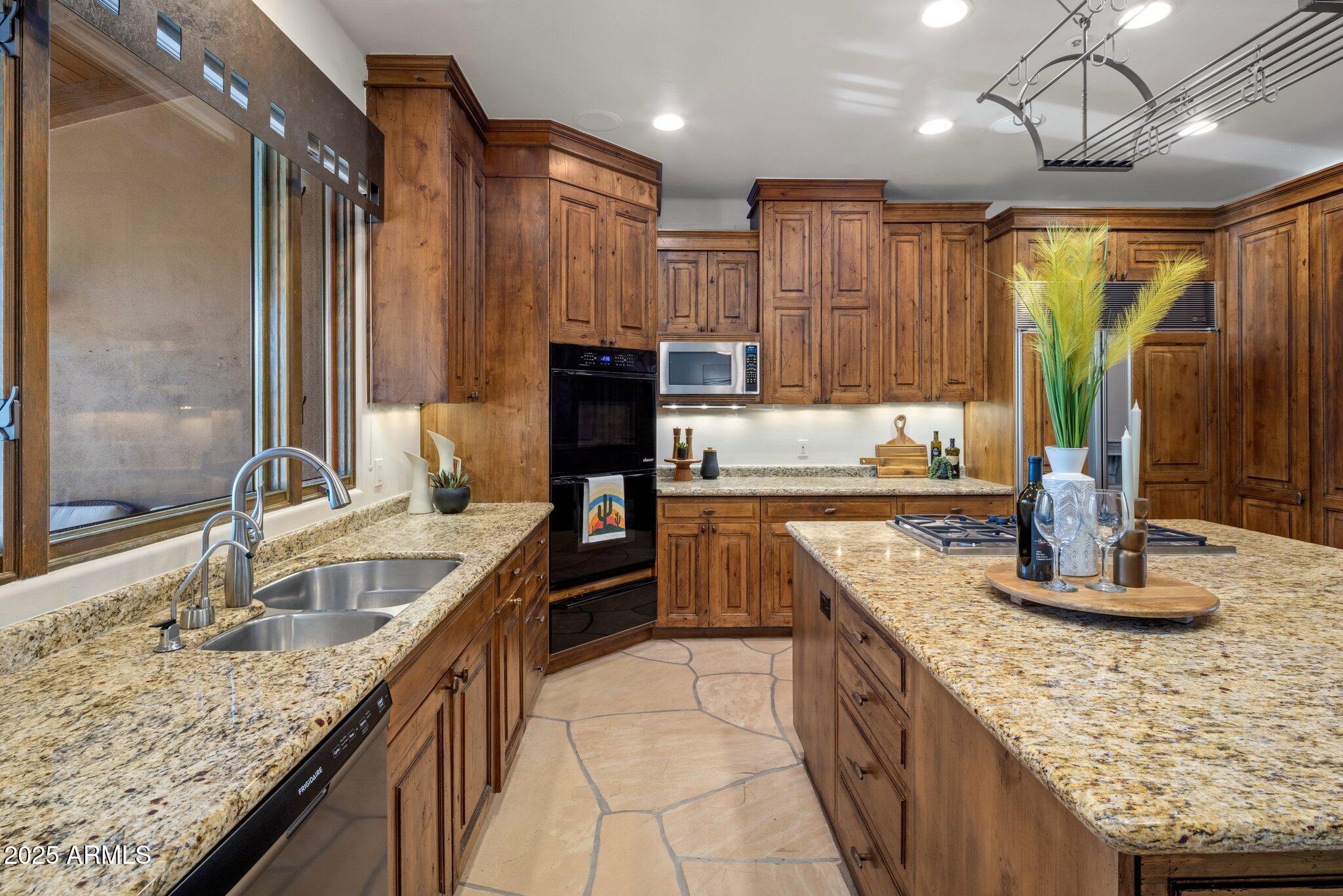 9290 E THOMPSON PEAK Parkway # 444