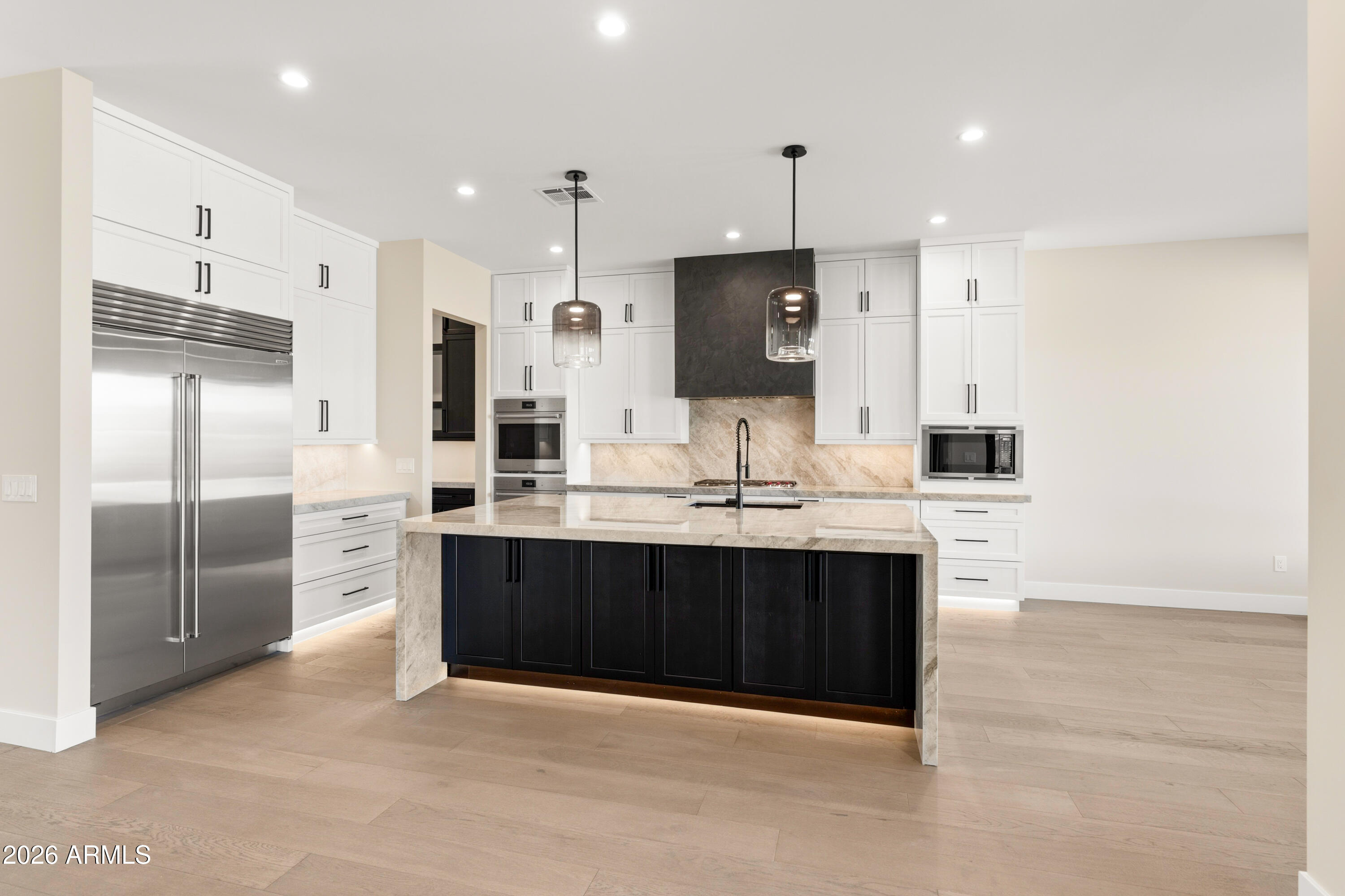 544 E Amber Sun Drive