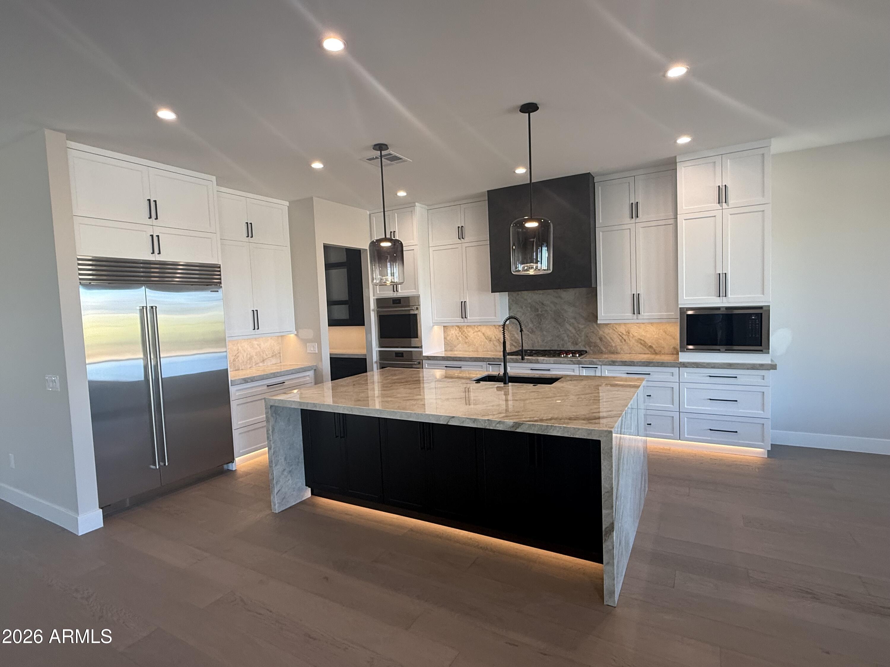 544 E Amber Sun Drive