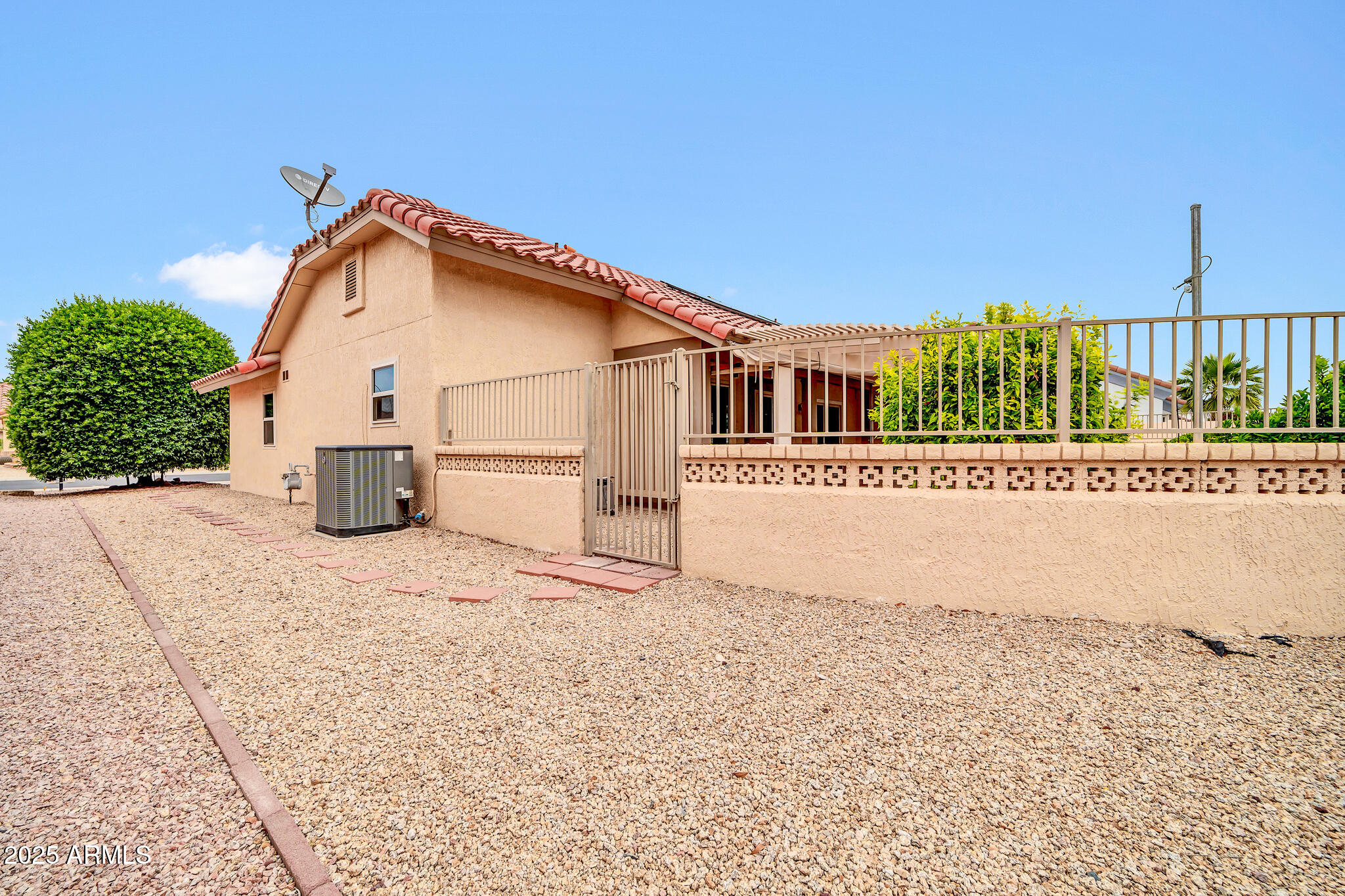 14717 W SENTINEL Drive