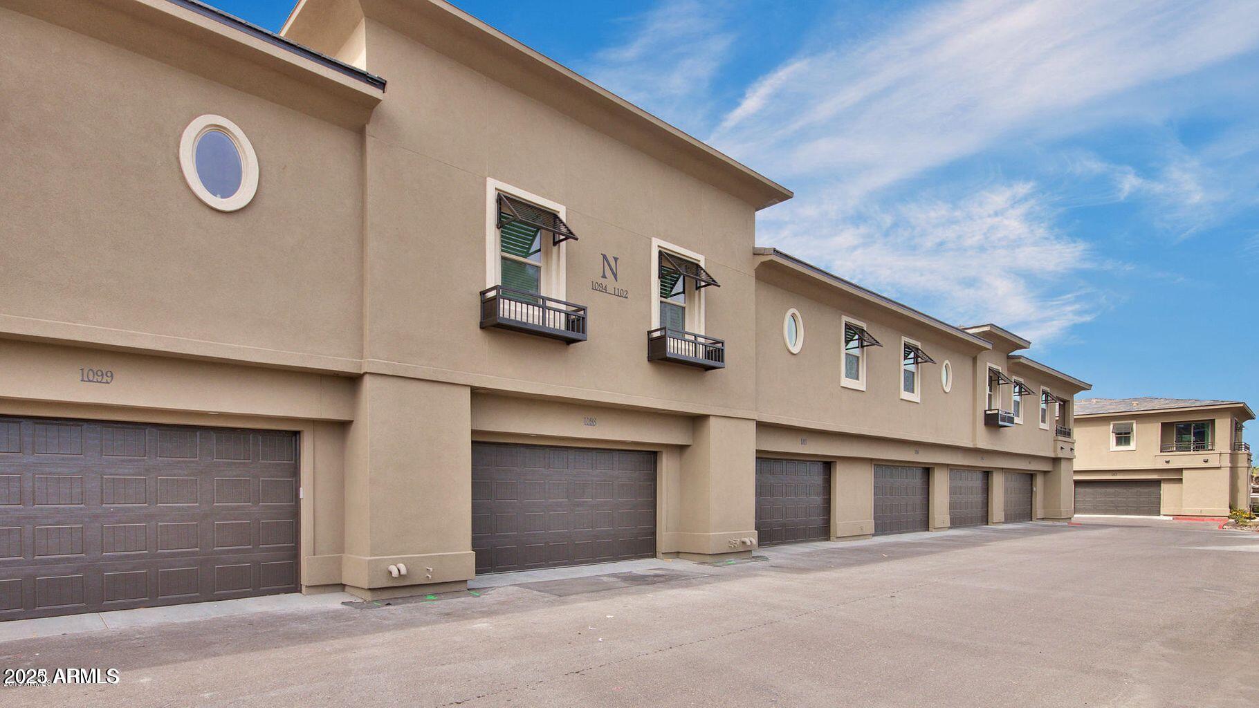 6565 E THOMAS Road, 1098