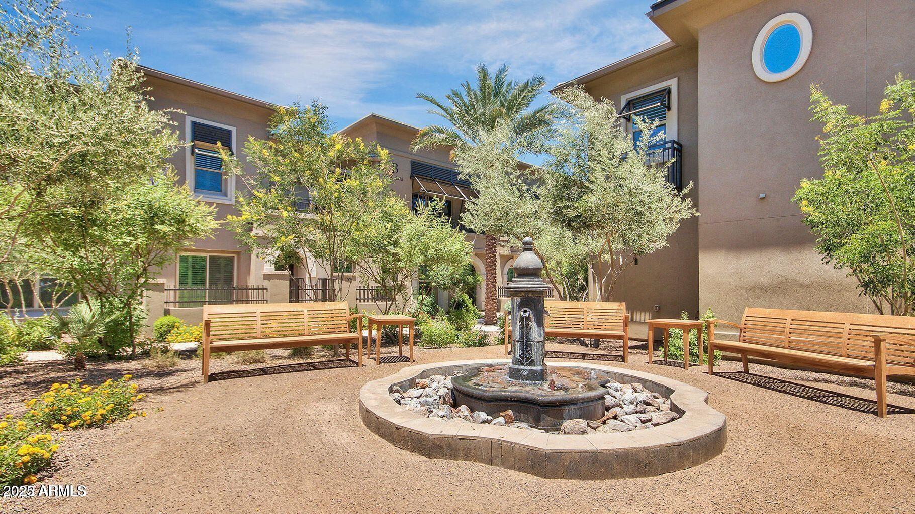6565 E THOMAS Road, 1098