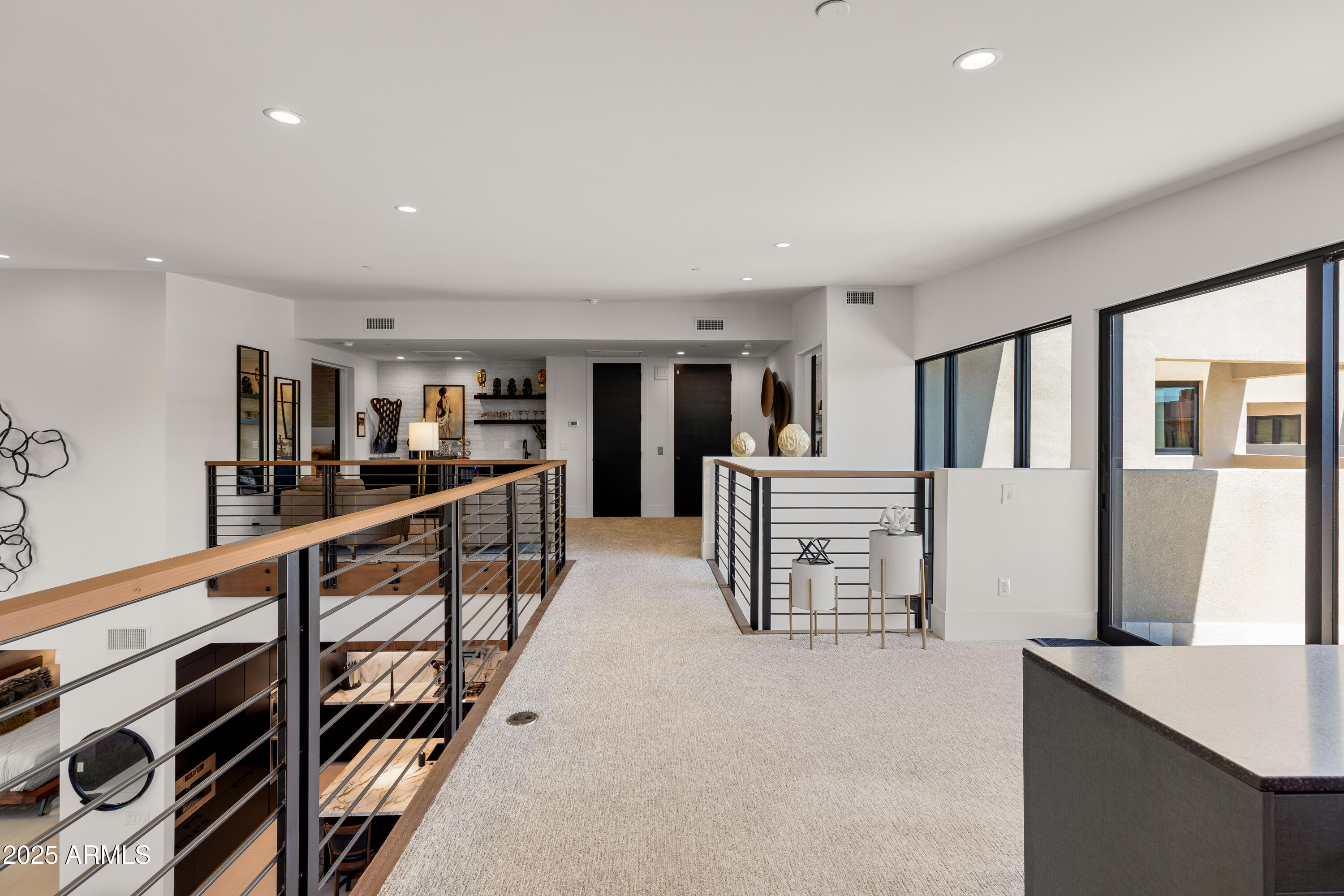 6525 E CAVE CREEK Road Unit: 9