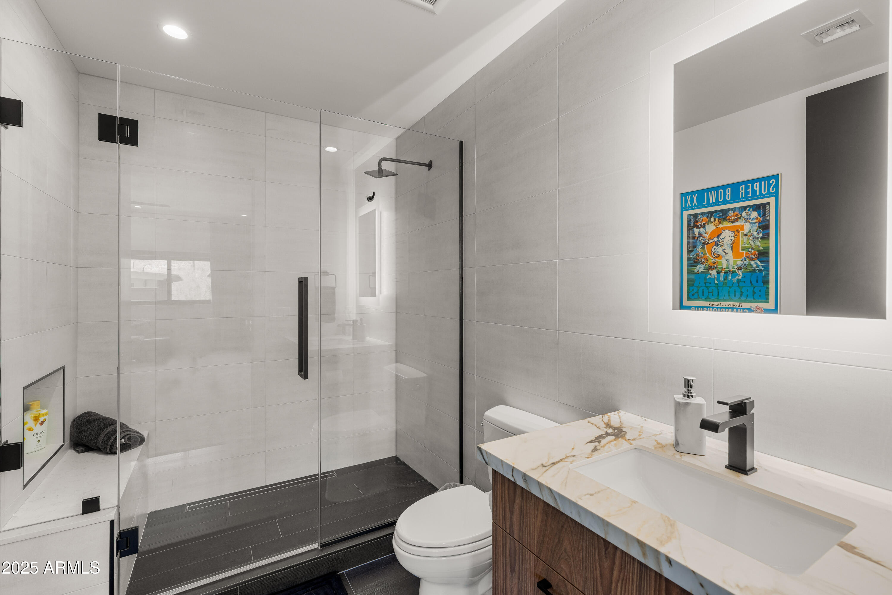 6525 E CAVE CREEK Road Unit: 9