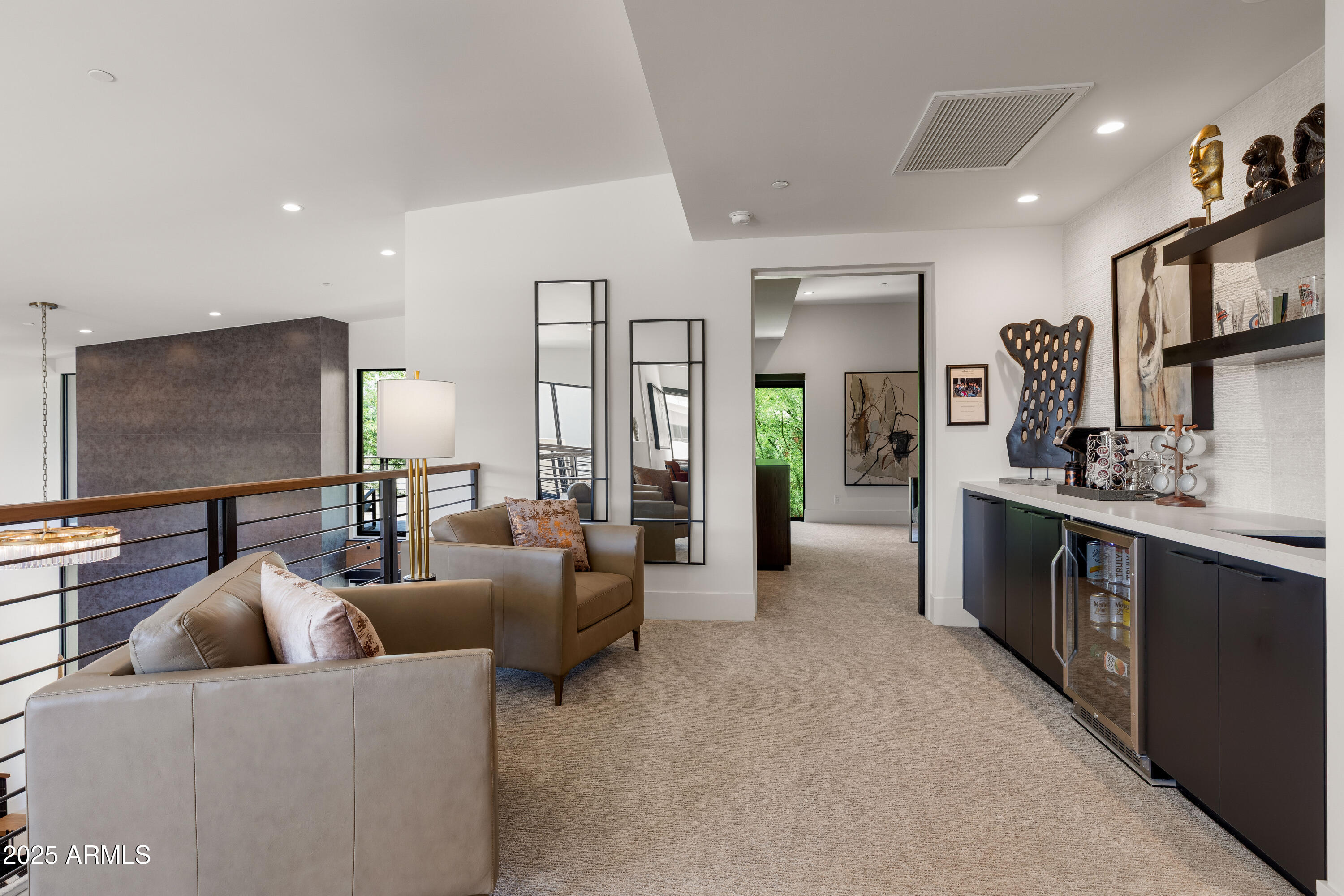 6525 E CAVE CREEK Road Unit: 9