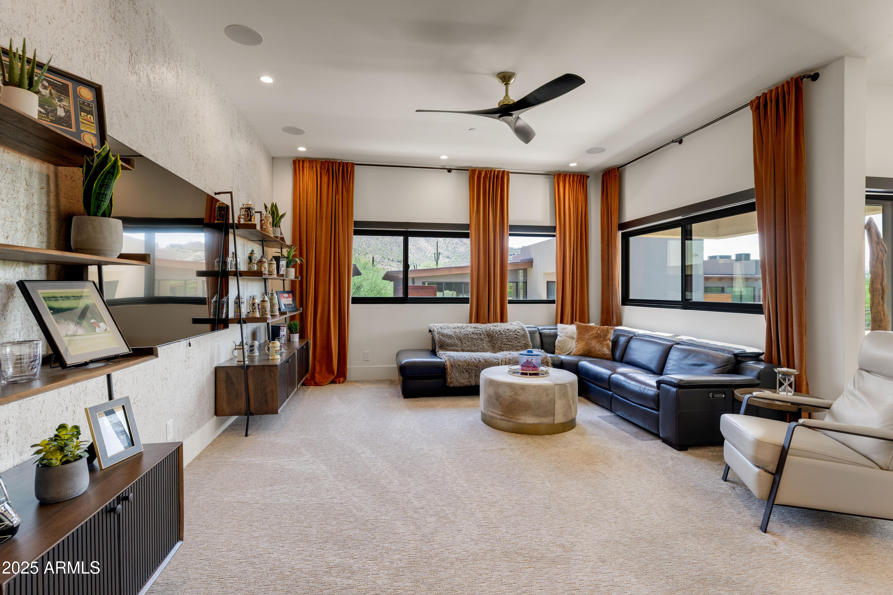 6525 E CAVE CREEK Road Unit: 9